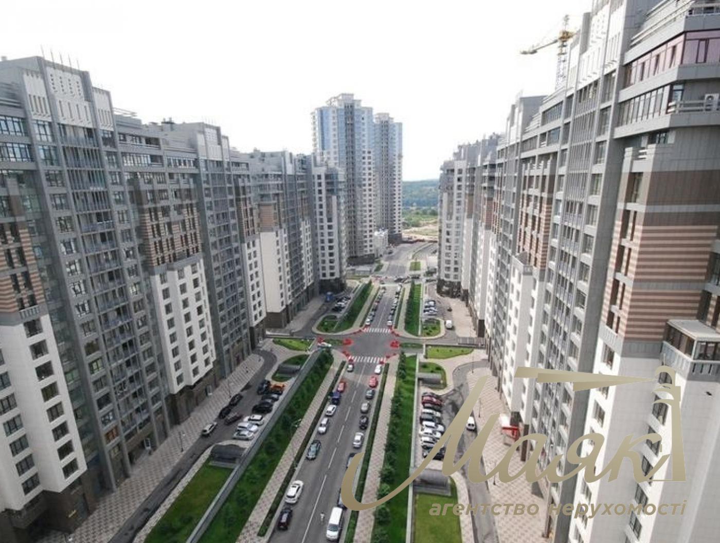 Продаж офісу площею 196 м² у ЖК «Новопечерські Липки», Печерськ, Центр