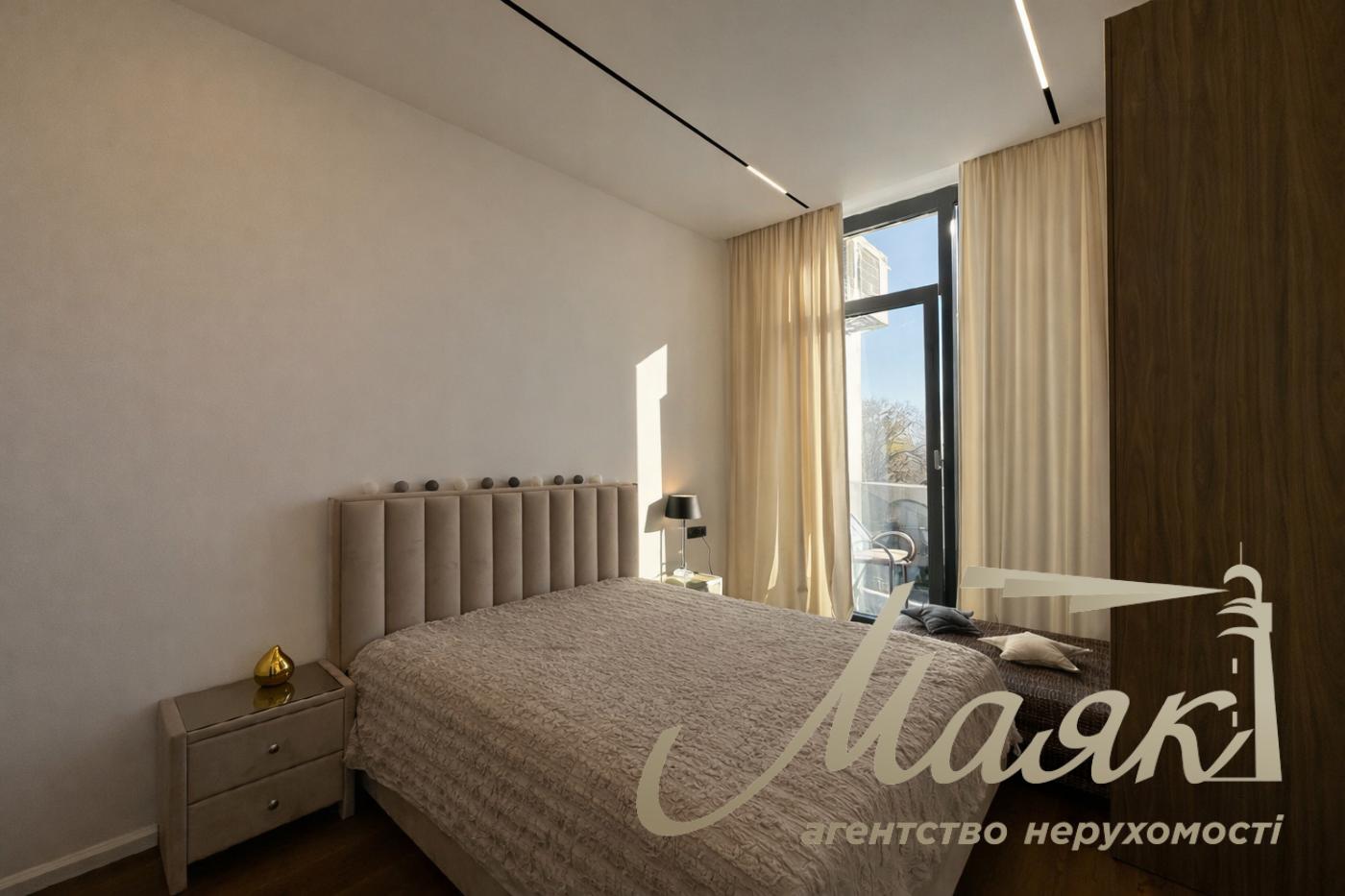 Продаж 4-кімнатної квартири з терасою в ЖК Hidden, Печерськ