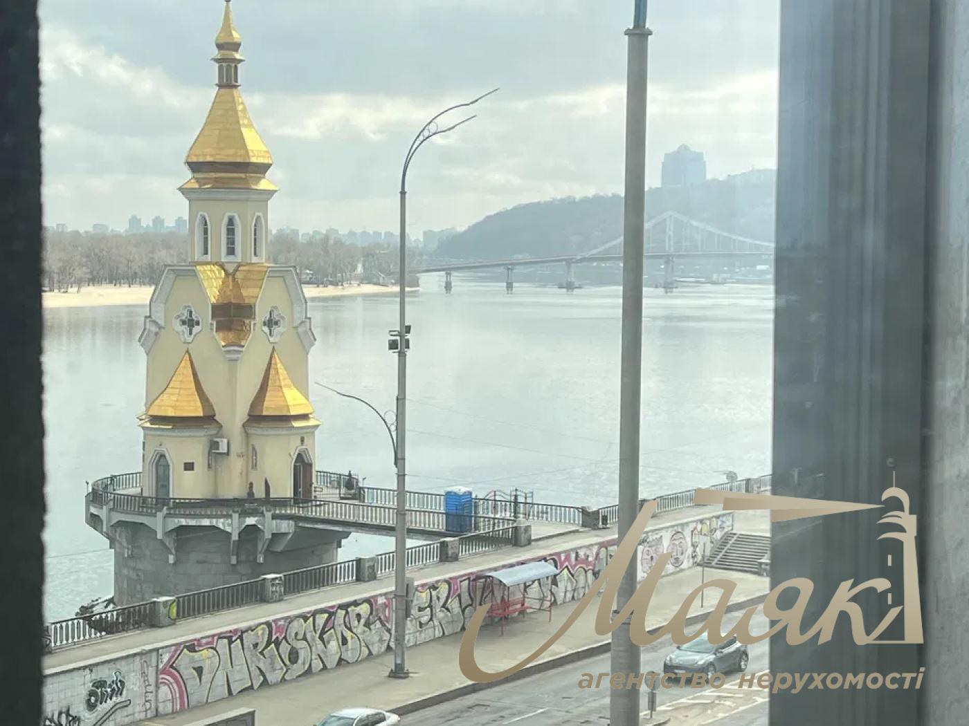 Продаж 3-кімнатної квартири ЖК Іллінський, вул. Набережно-Хрещатицька