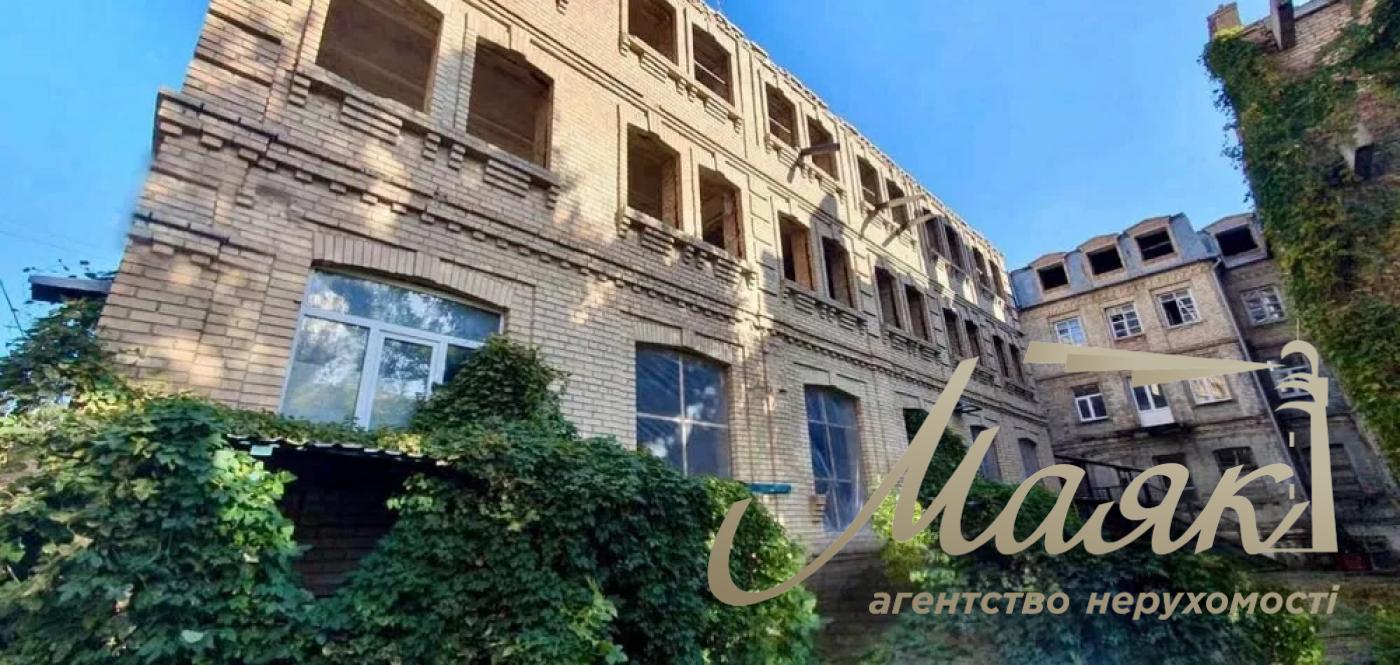 Non-residential Building Complex for Sale, Spasskaya Street, Podil