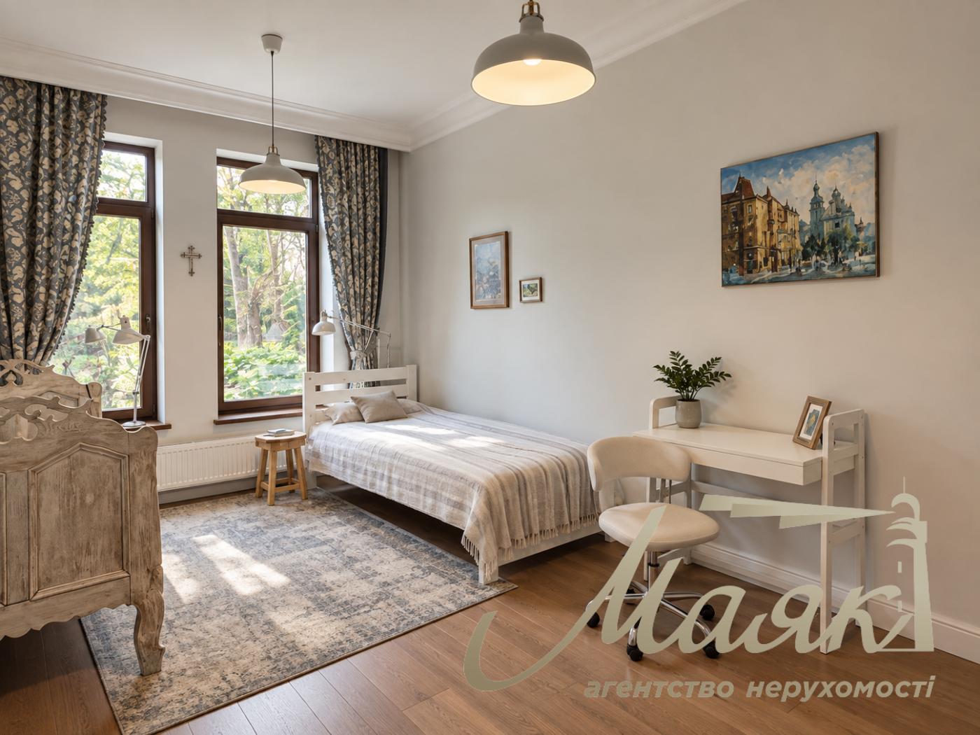Оренда автономного будинку в с. Романків, 500 м², 3 поверхи, гараж, повна автономність, Київська область, Обухівський напрямок.