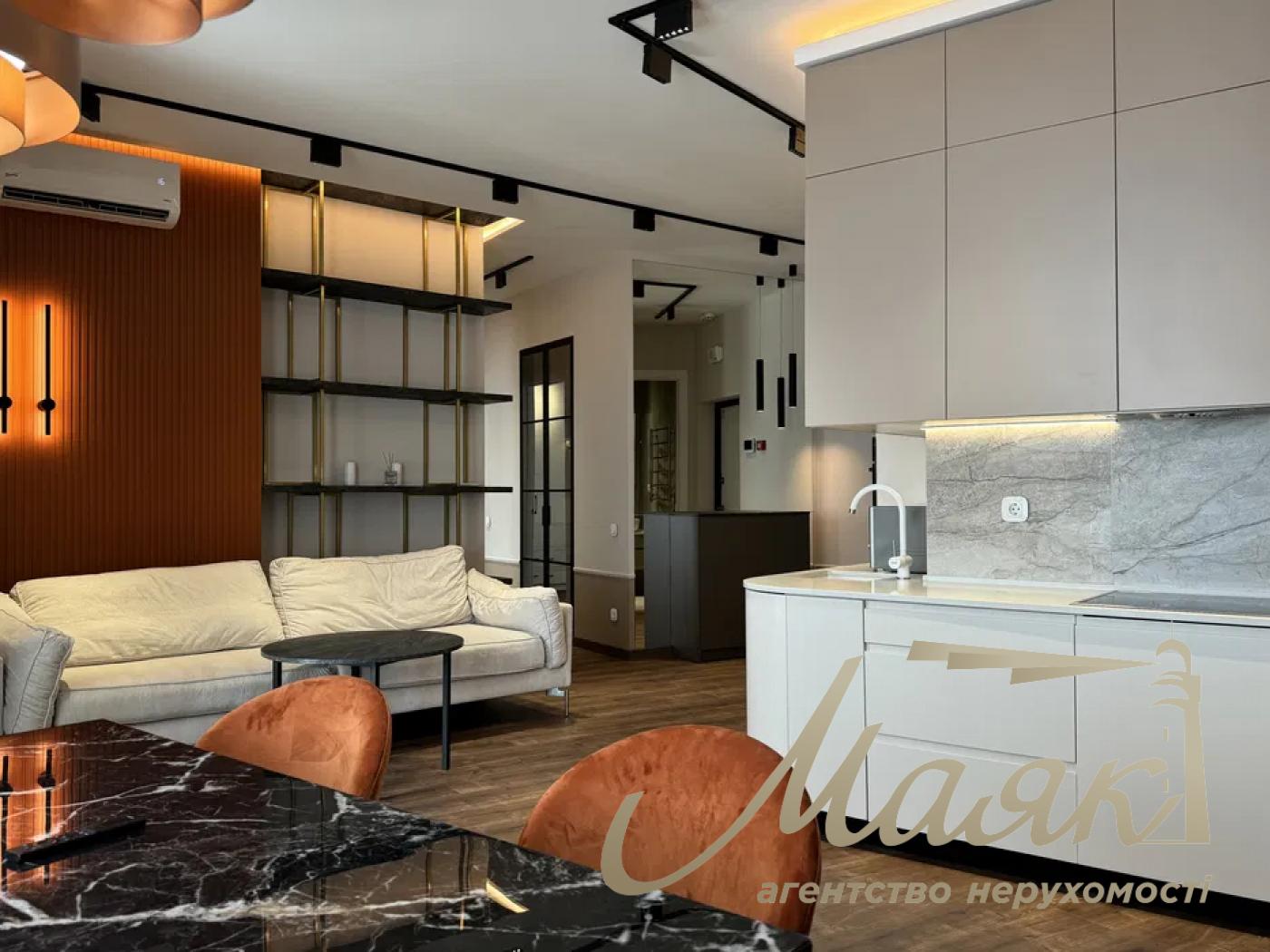 Rent a 4-room apartment (125 m²) in the "Busov Hill" residential complex