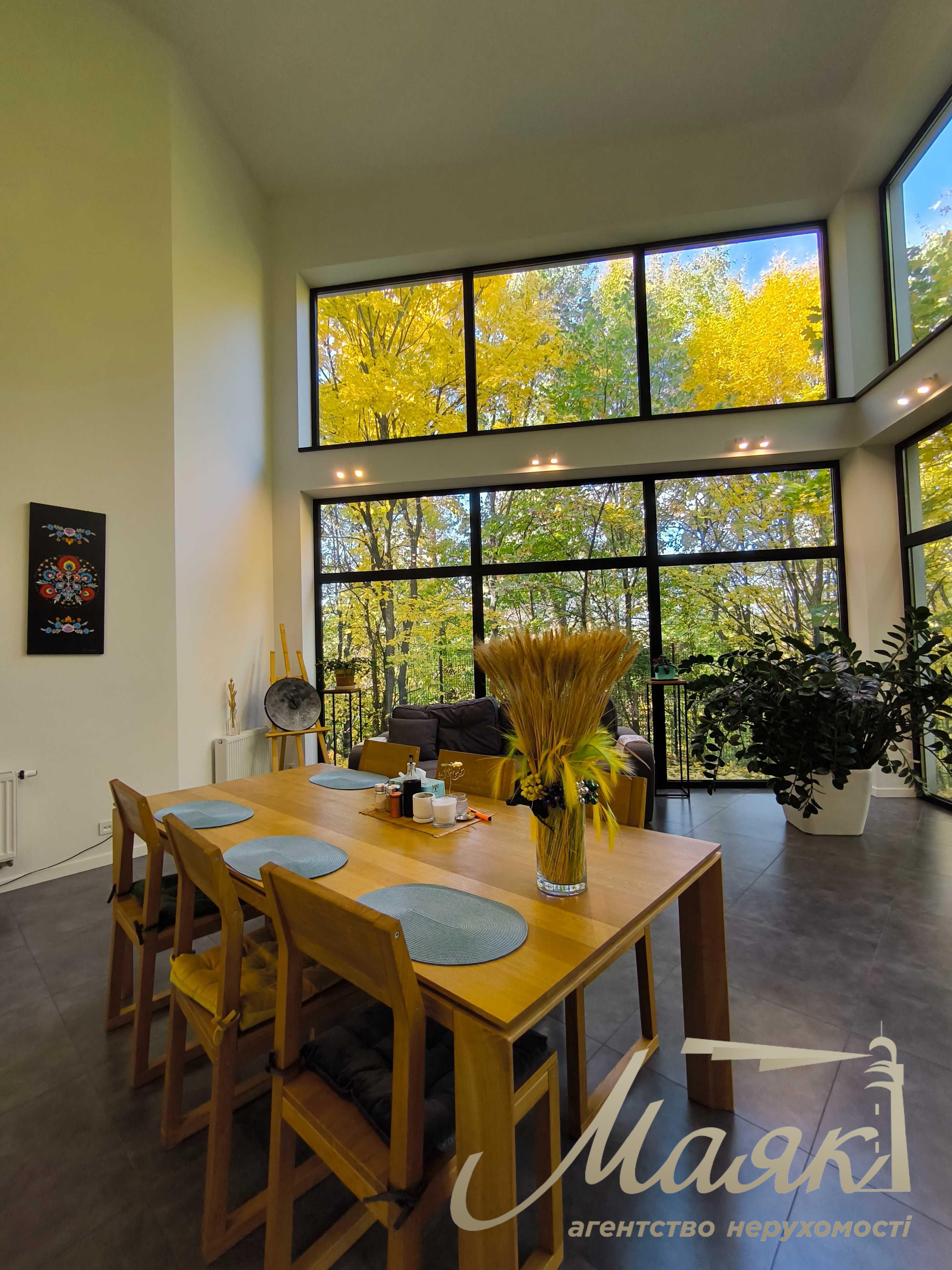 Продажа дома 390м2 среди заповедного парка рядом с Киевом