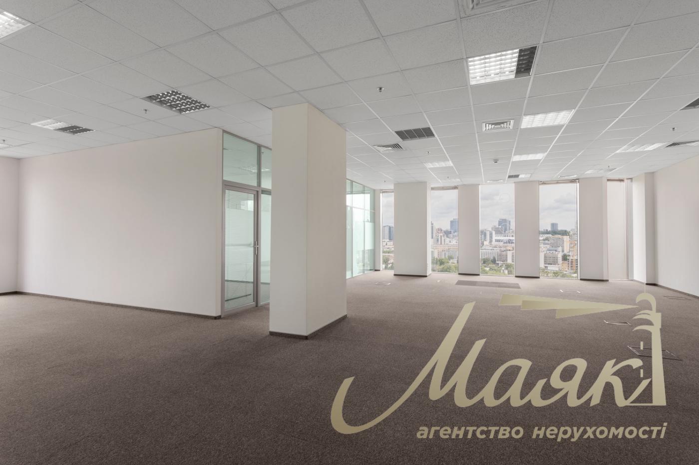 Office for rent 271m2 BC Horizon Park 12 Amosova str. Solomenka
