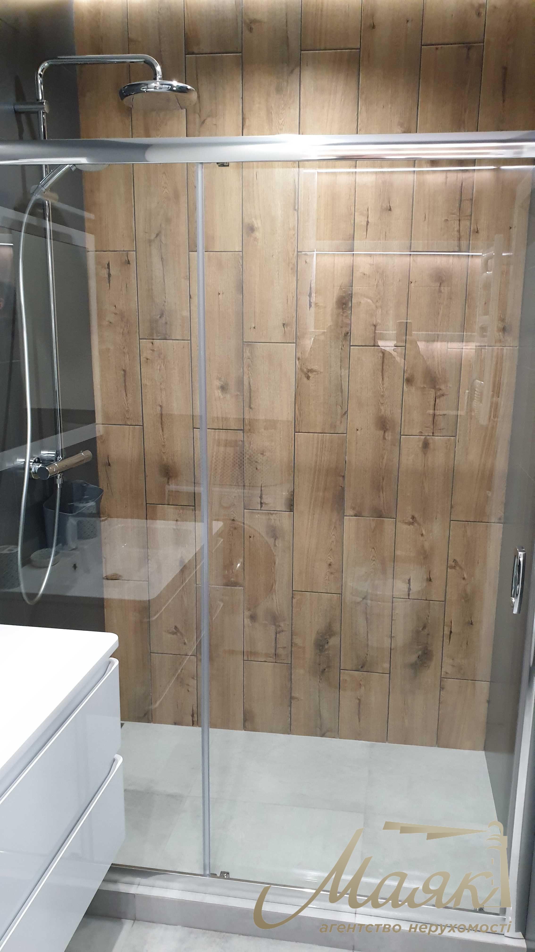 Продаж квартири площею 49 м², ЖК «Славутич». Зарічна, 2-кімнатна квартира