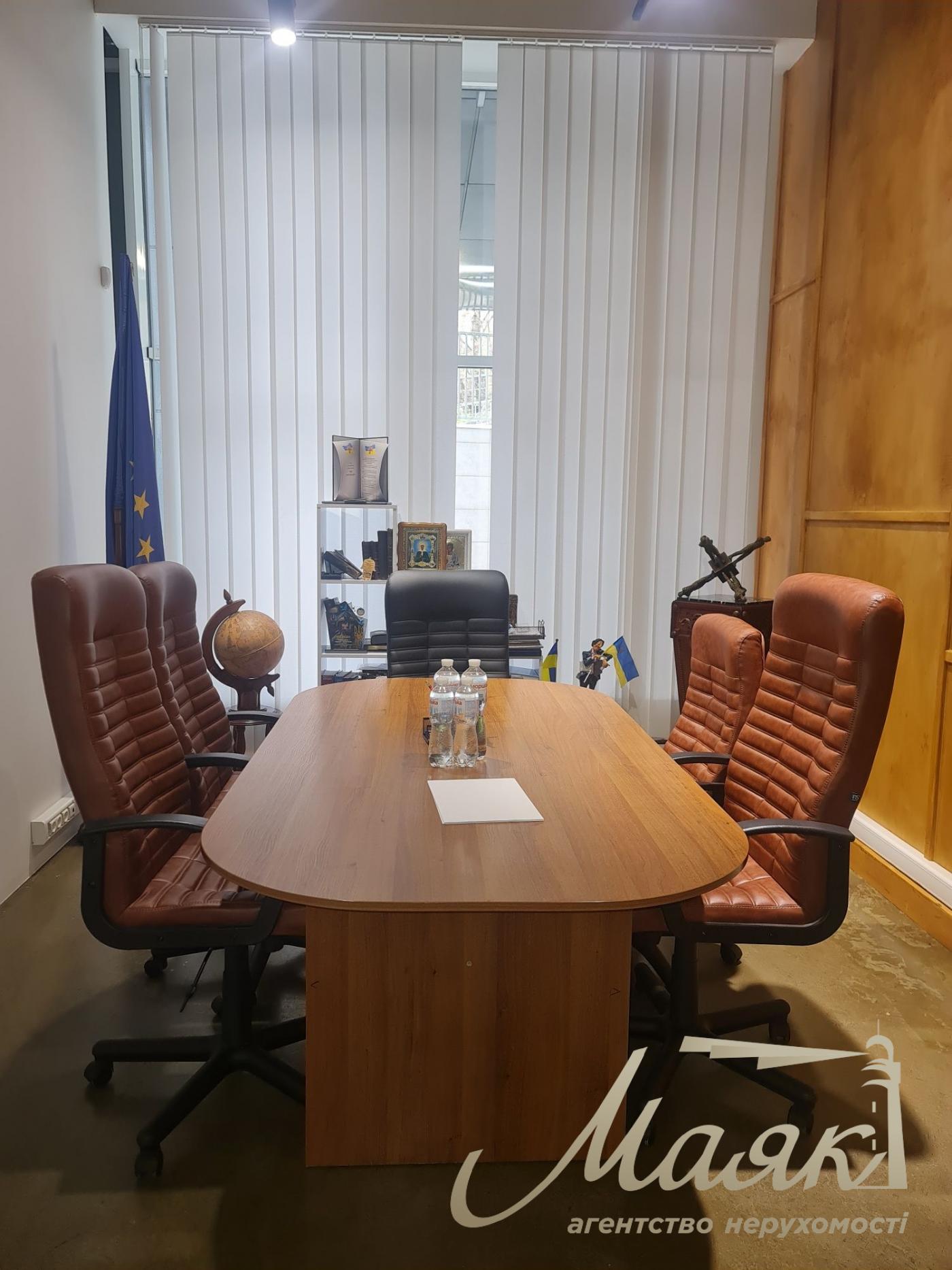 Оренда фасадного приміщення з ремонтом 62 м2 ЖК Новопечерська Вежа Печерський район