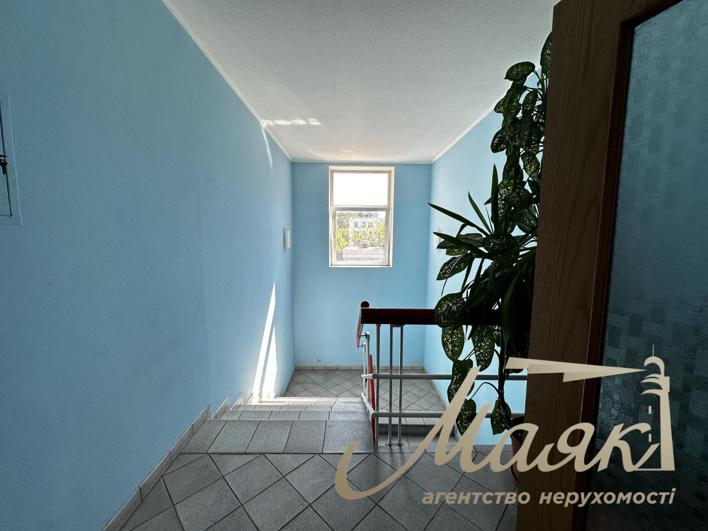 Оренда ОСЗ 600м2 вул.Бойчука 17, Печерськ