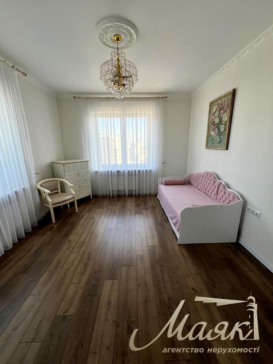 Оренда 4-кімнатної квартири на вул. Артема, 44-А, Шевченківський район.