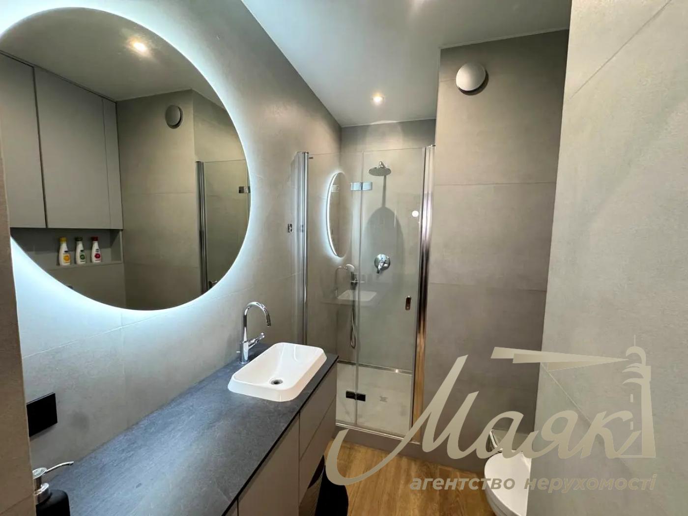 Аренда 3-комнатной квартиры в ЖК "New York concept house", Центр