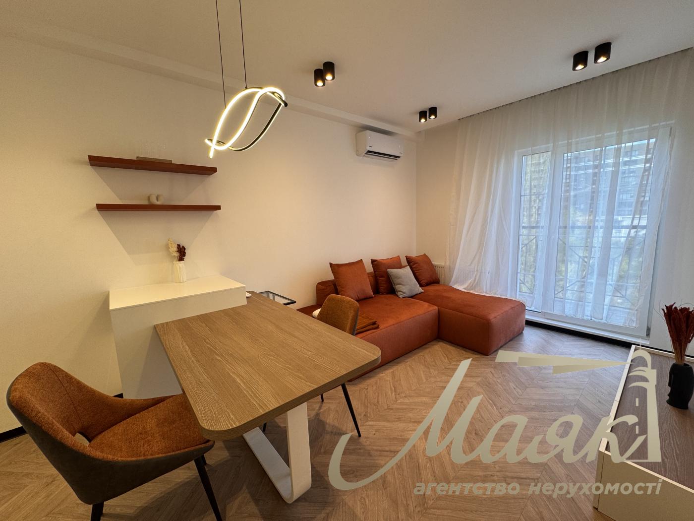 Rent 2-bedroom apartment in LCD New England