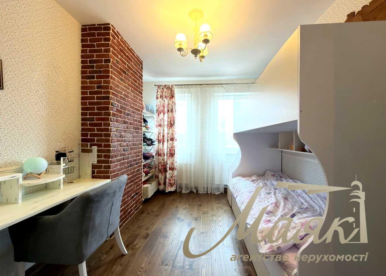 Київ, Богатирський проїзд, 8