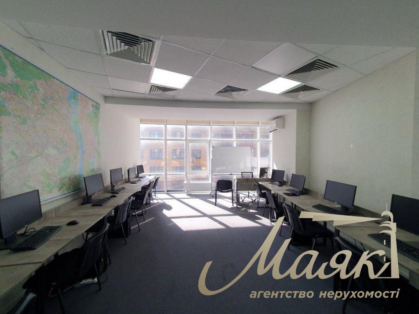 Оренда офісу 133 м.кв. БЦ Хвиля, Печерський р-н