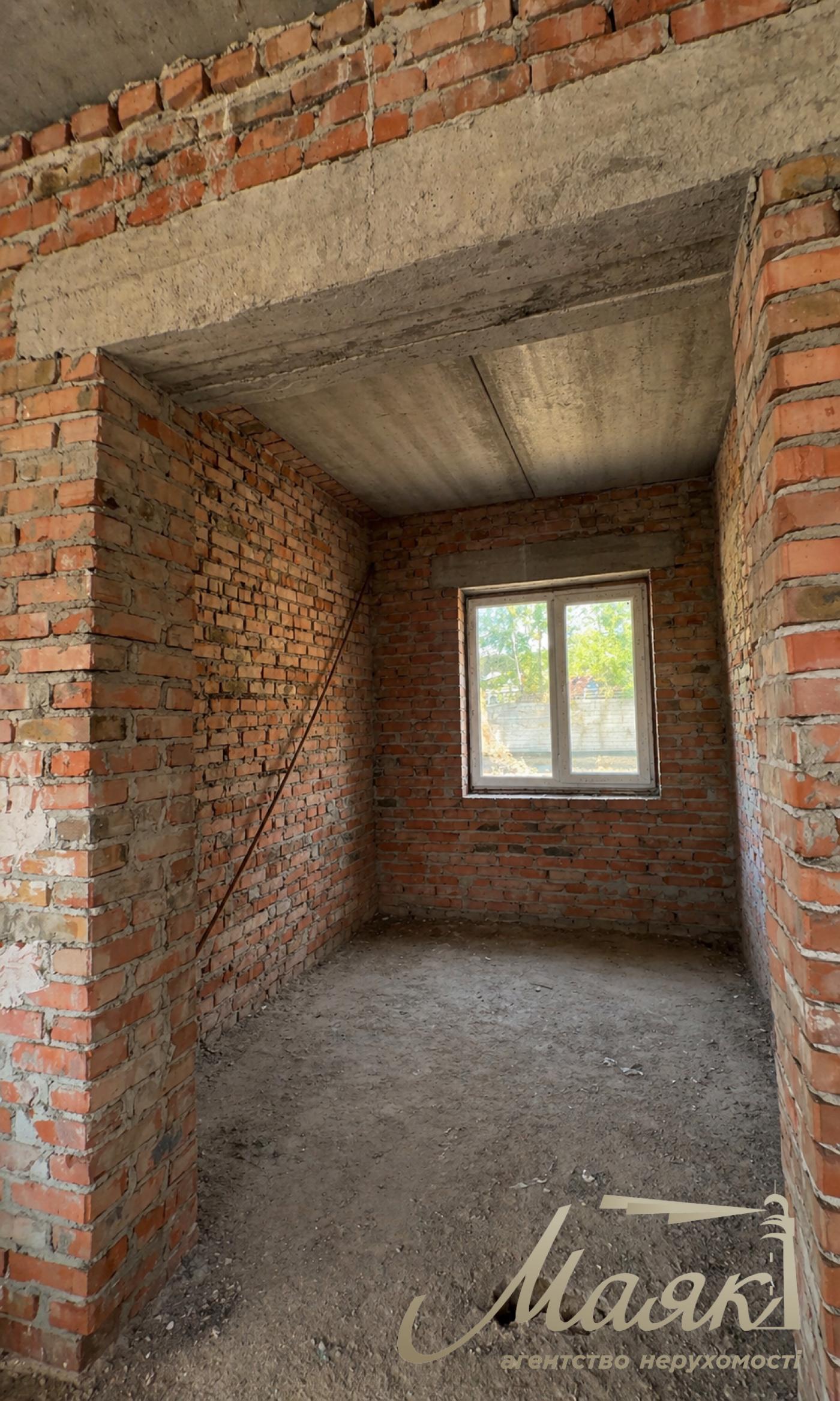 For sale two-storey house 270m2 in village Kremenishche, Kyiv-Svyatoshinsky district