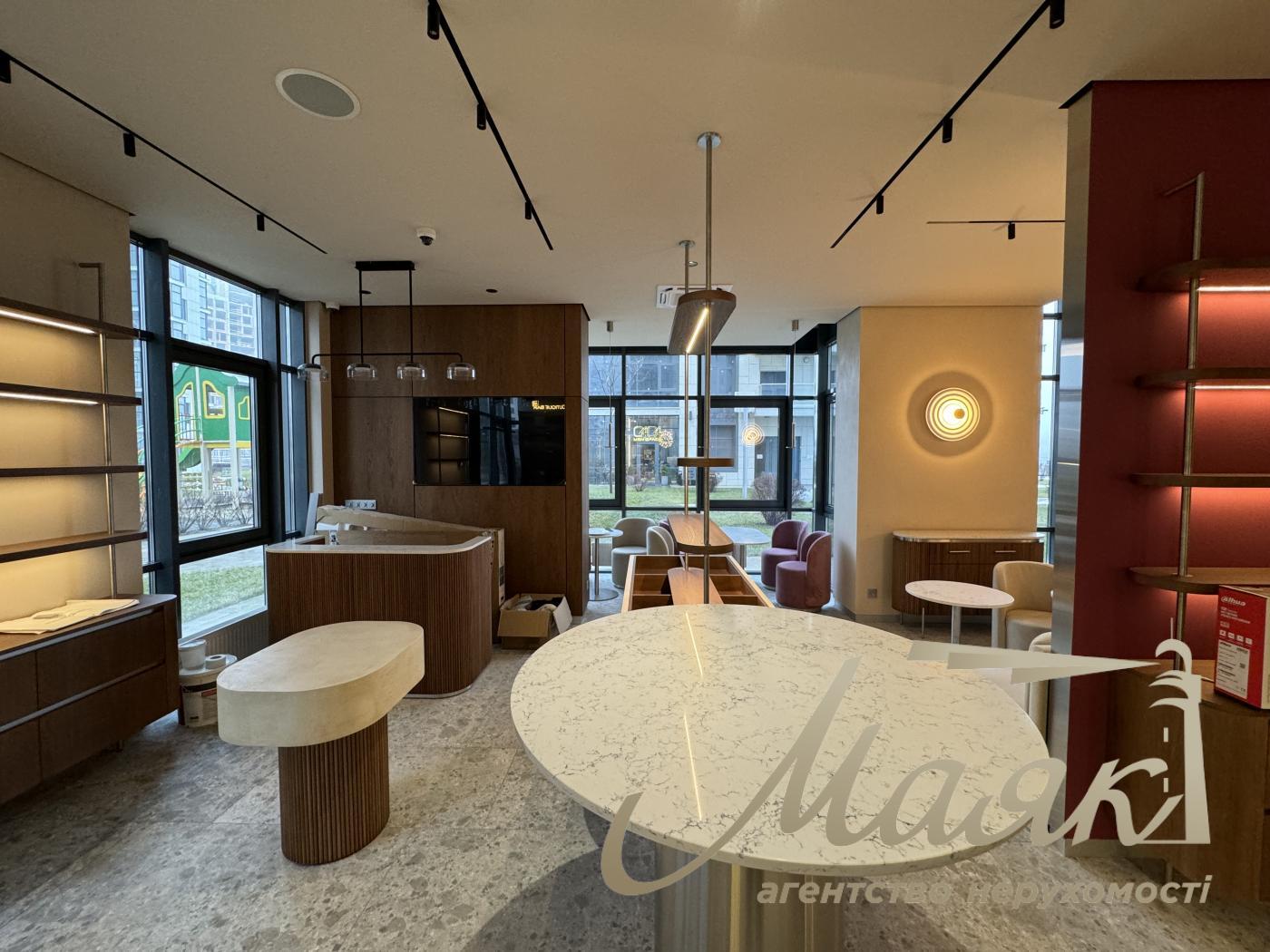 Оренда фасадного комерційного приміщення ЖК Новопечерські Липки