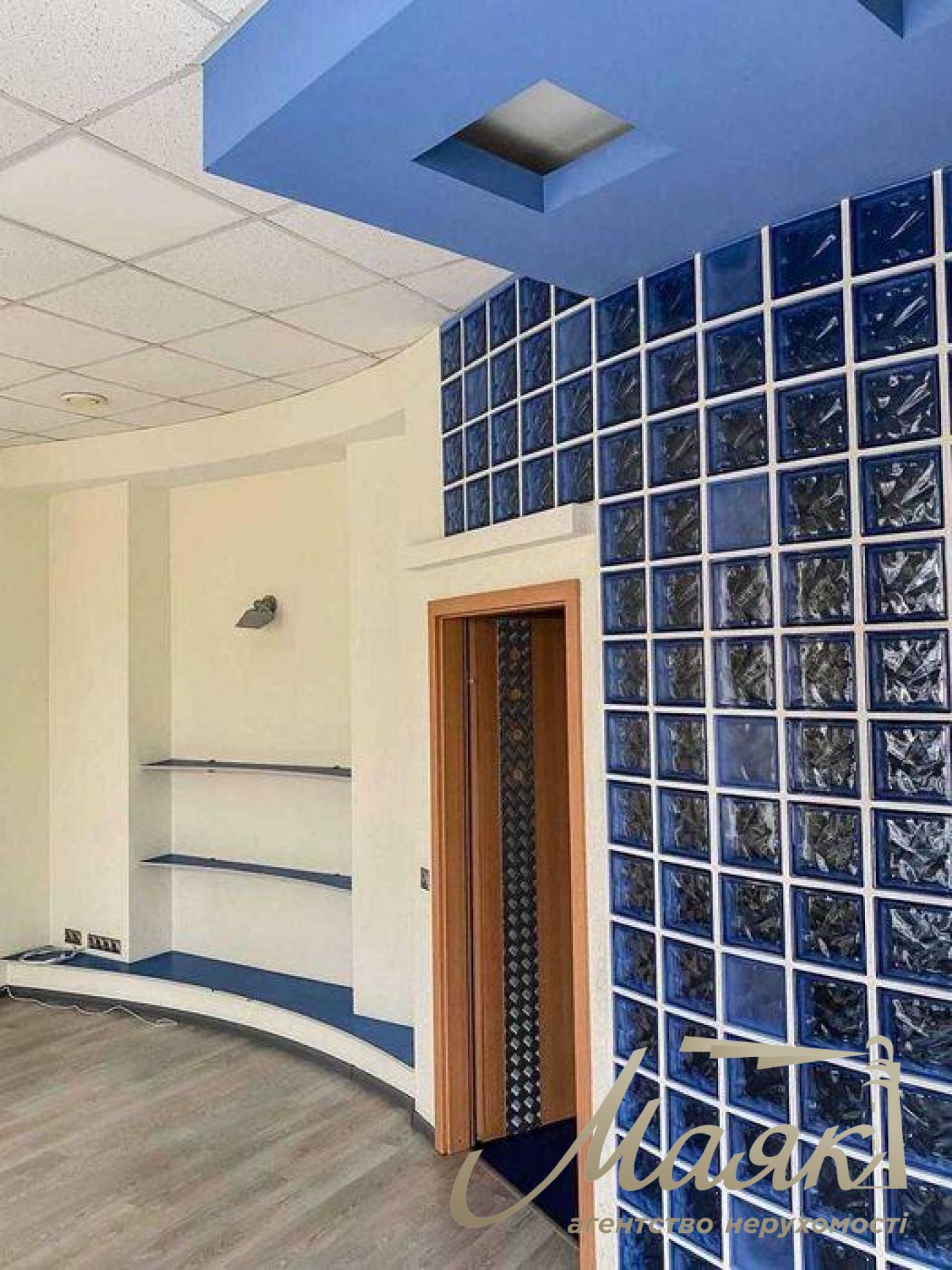 Оренда офісу площею 150 м² на вулиці Саксаганського, Голосієво, Центр