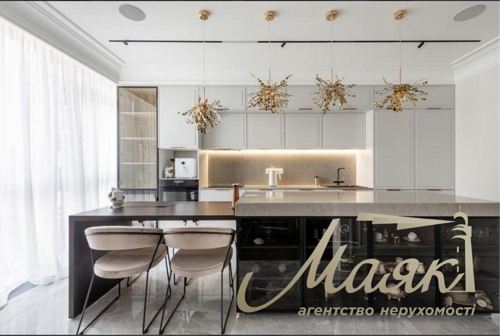 Продажа просторной 5-комнатной квартиры в ЖК «Французский квартал 2» , улю Джонна Макейна, Печерский район.