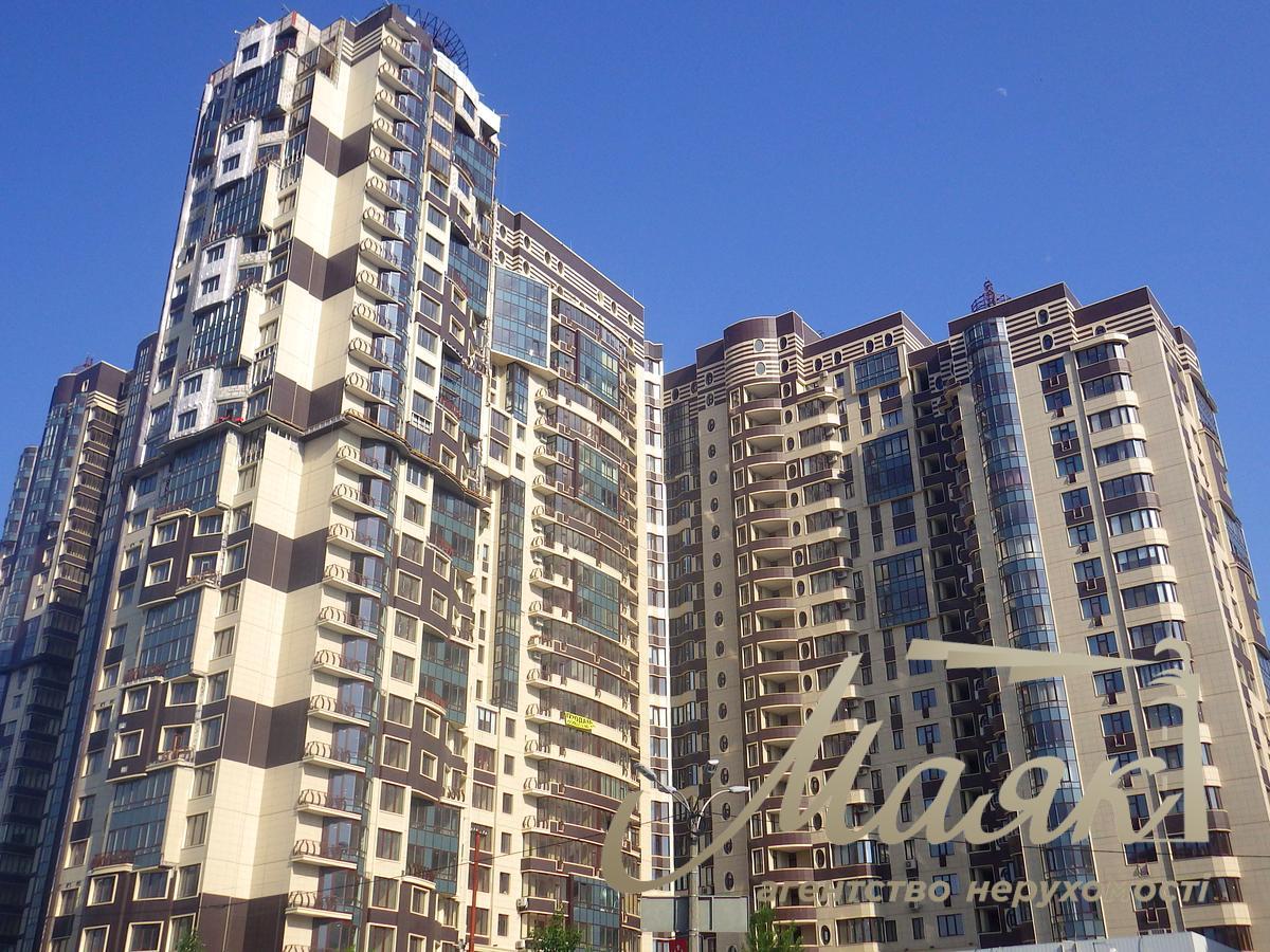Аренда офиса 150м2 в ЖК Престиж Холл, ул.Барбюса 37/1, Печерский район.