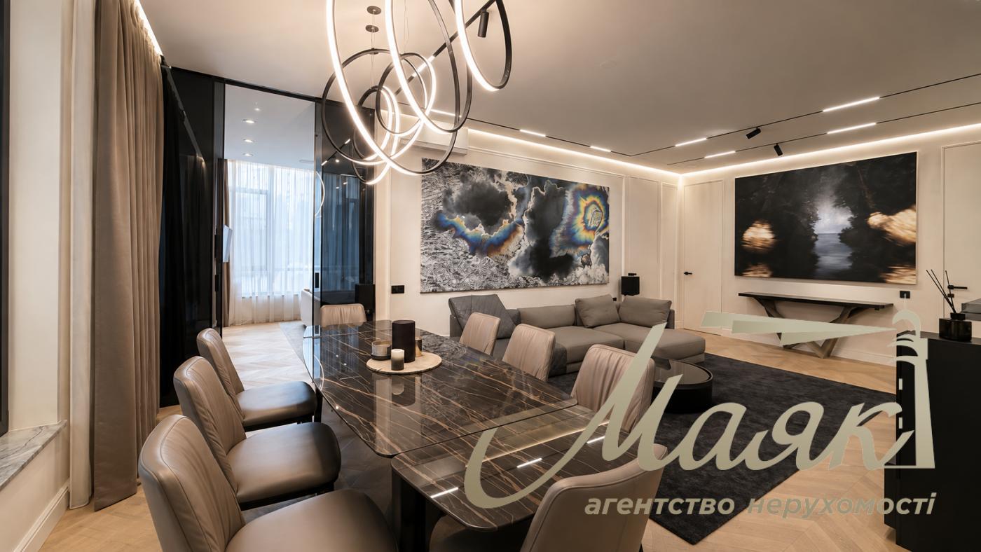 Продаж 4-кімнатної квартири площею 180 м² з двома терасами у ЖК «Park Avenue VIP», Голосієво, вул. Демеївська,