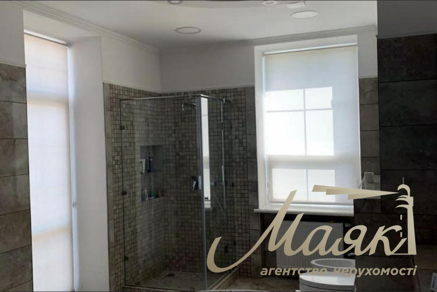 Оренда 4-х поверховий будинок 850м2, Чапаєвка