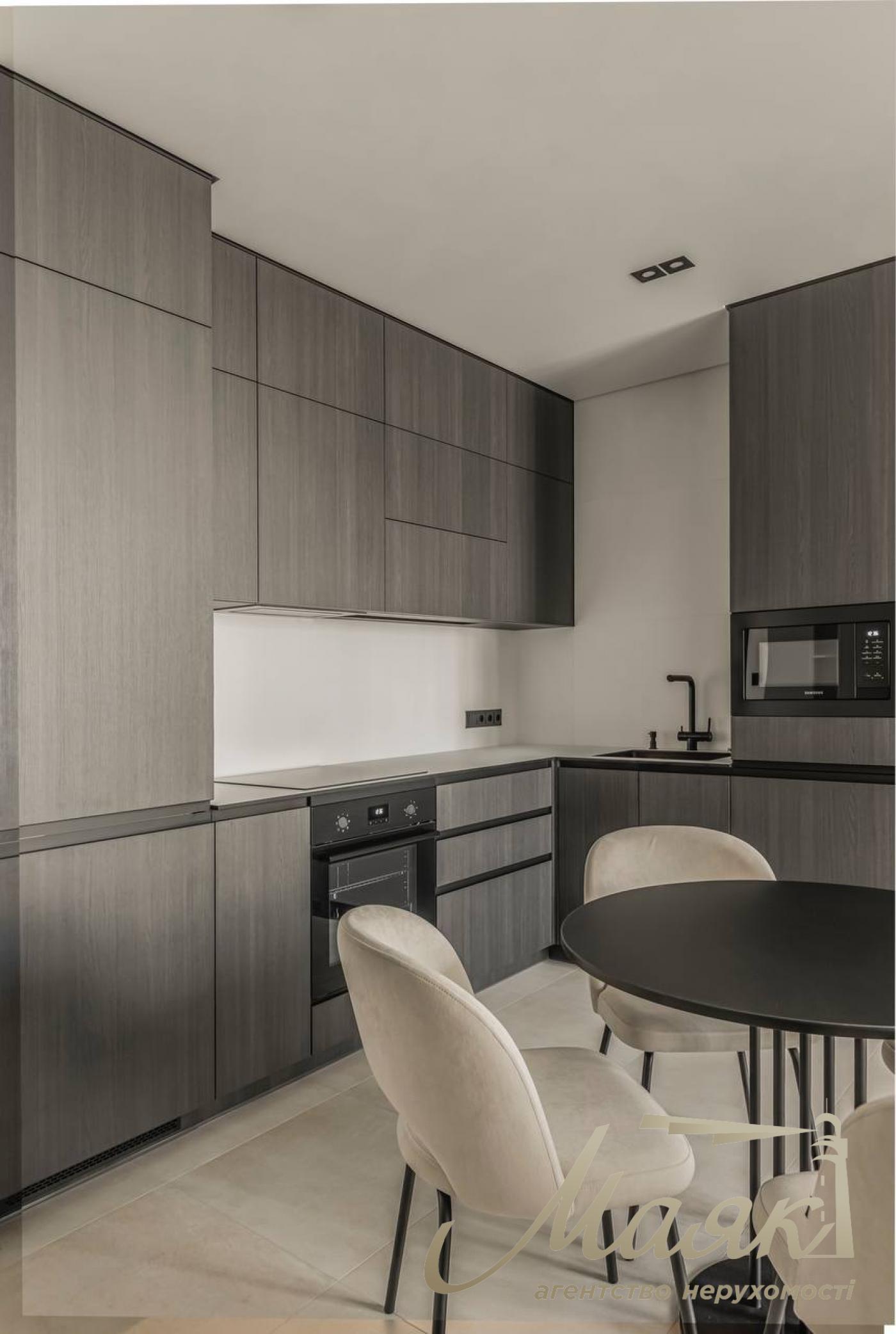 Rent 1-bedroom apartment in Fine Town Residential Complex, Salutnaya Street 2