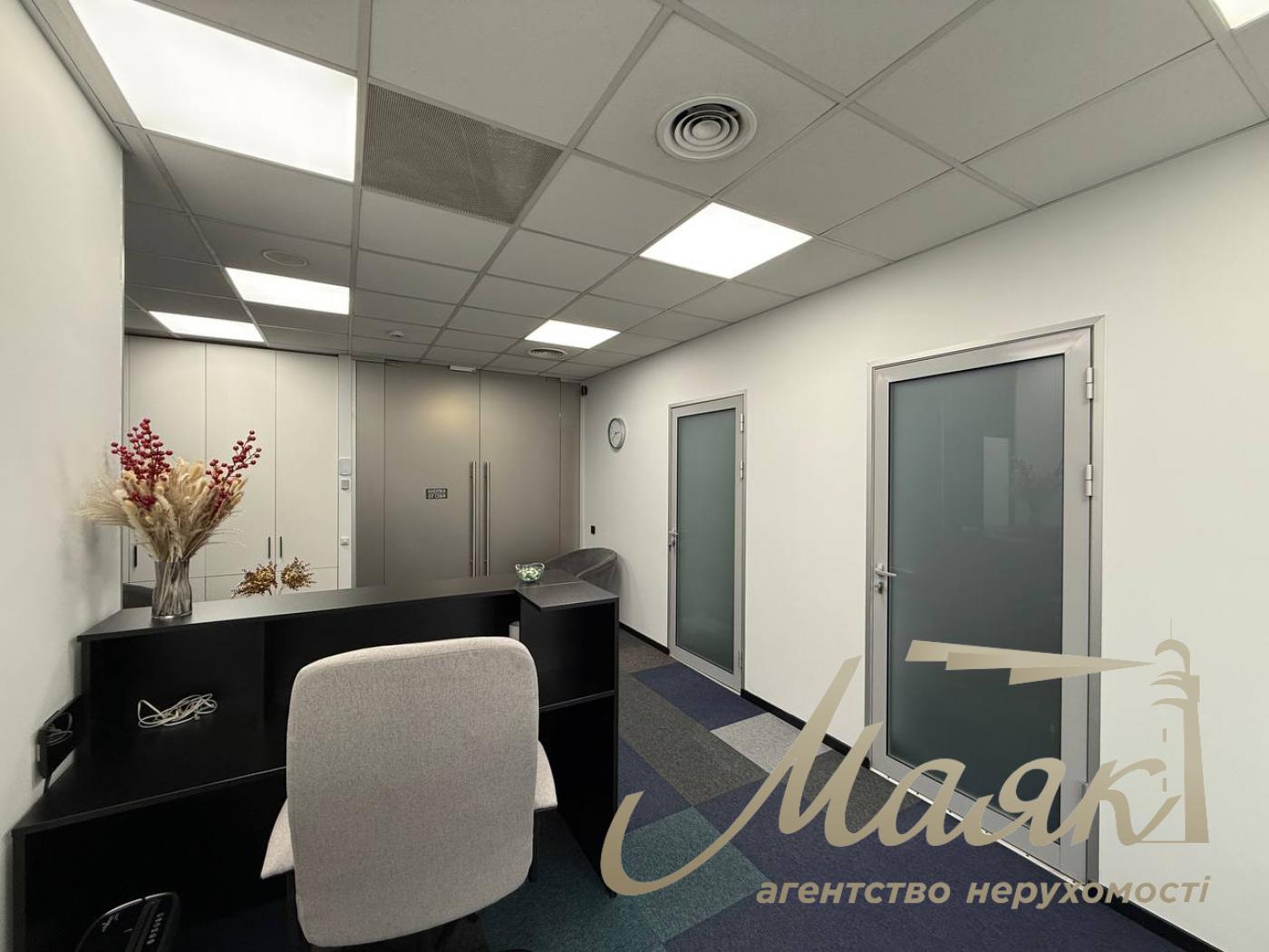 Оренда офісу 220 м.кв. вул. Велика Васильківська, Печерськ