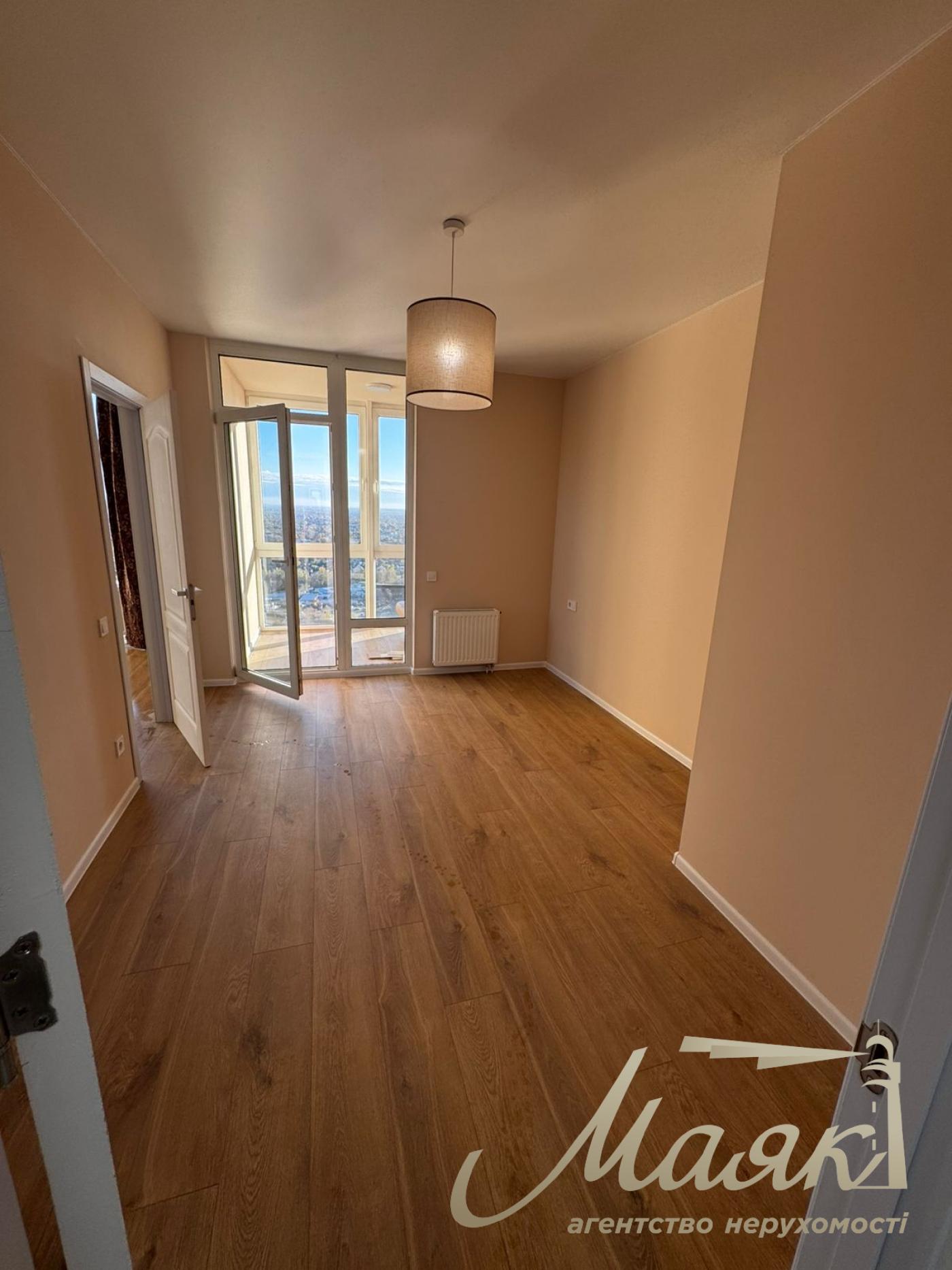 Аренда квартиры 54м2 под офис в ЖК Славутич, ул. Заречная, Осокорки, Киев