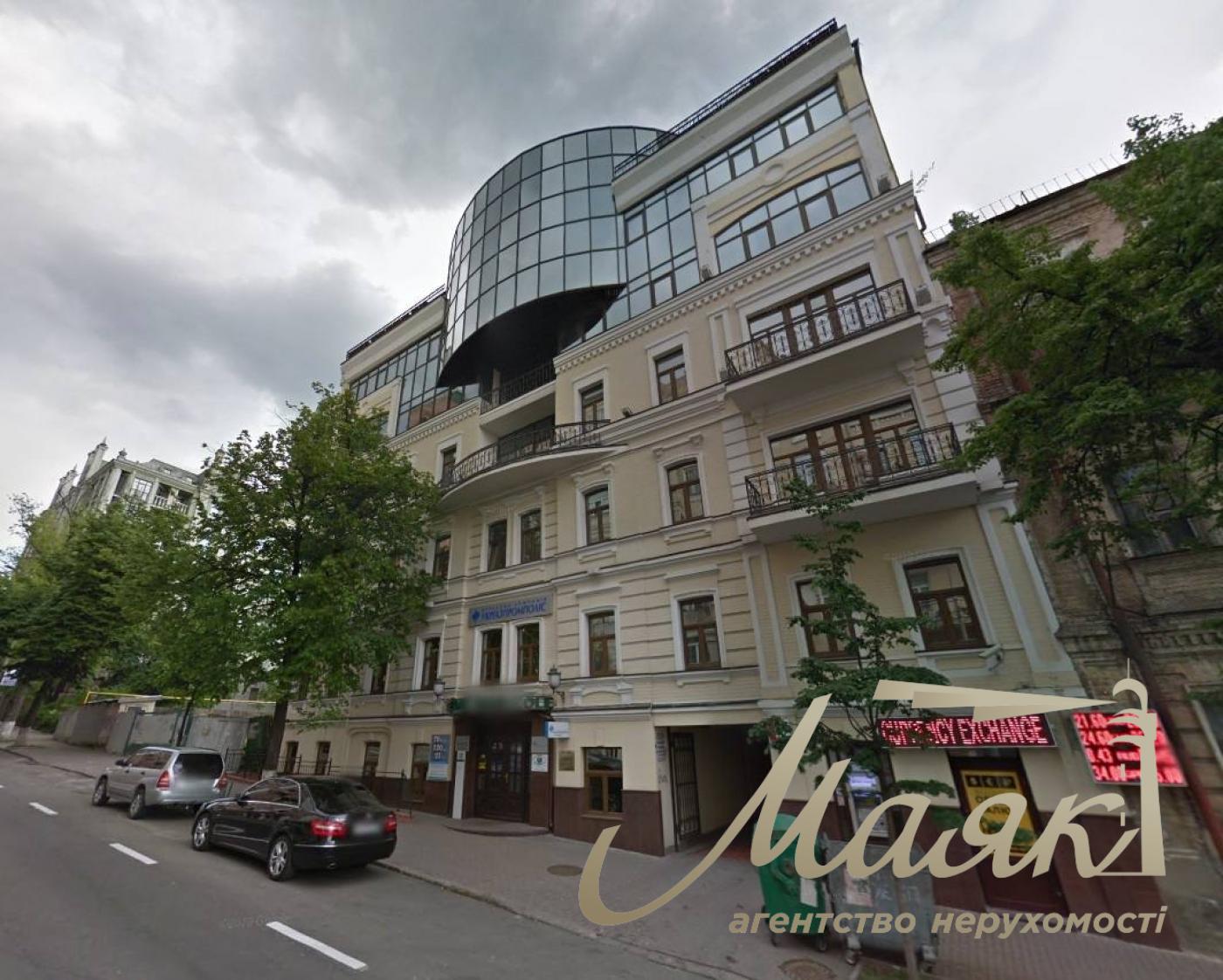 Office for sale 400 m², Kiev