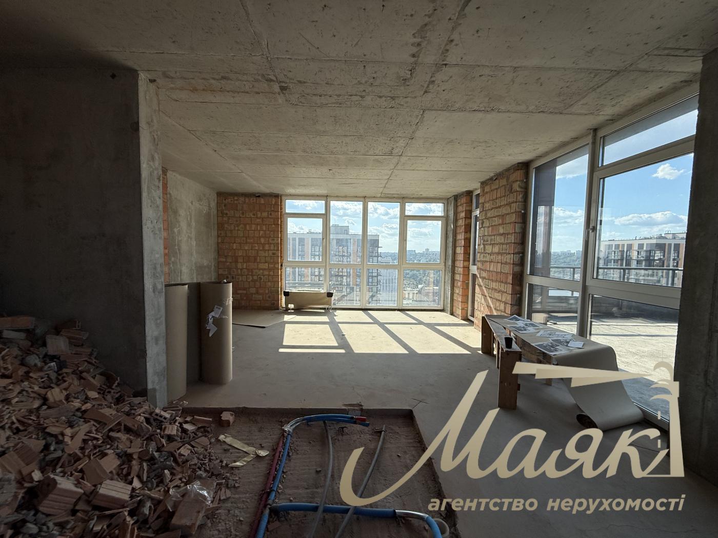 Французький квартал 2 унікальна квартира з терасою унікальна квартира з терасою