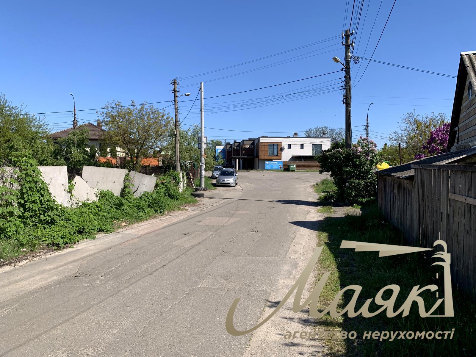 Продажа земельного участка 20 соток, с. Чапаевка (Вита-Литовская) Голосеевский район, Киев, 15 минут от метро Выдубичи.