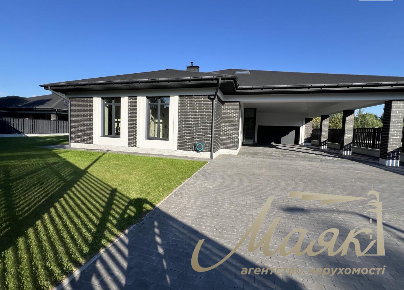 Продаж 1 поверхового будинку 400м2, Козин