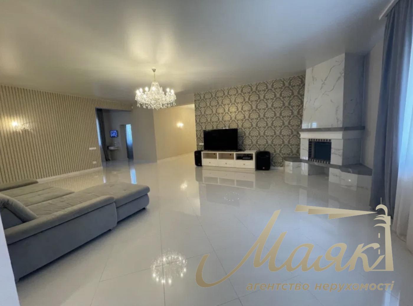 Аренда дома в Козине (450м2)
