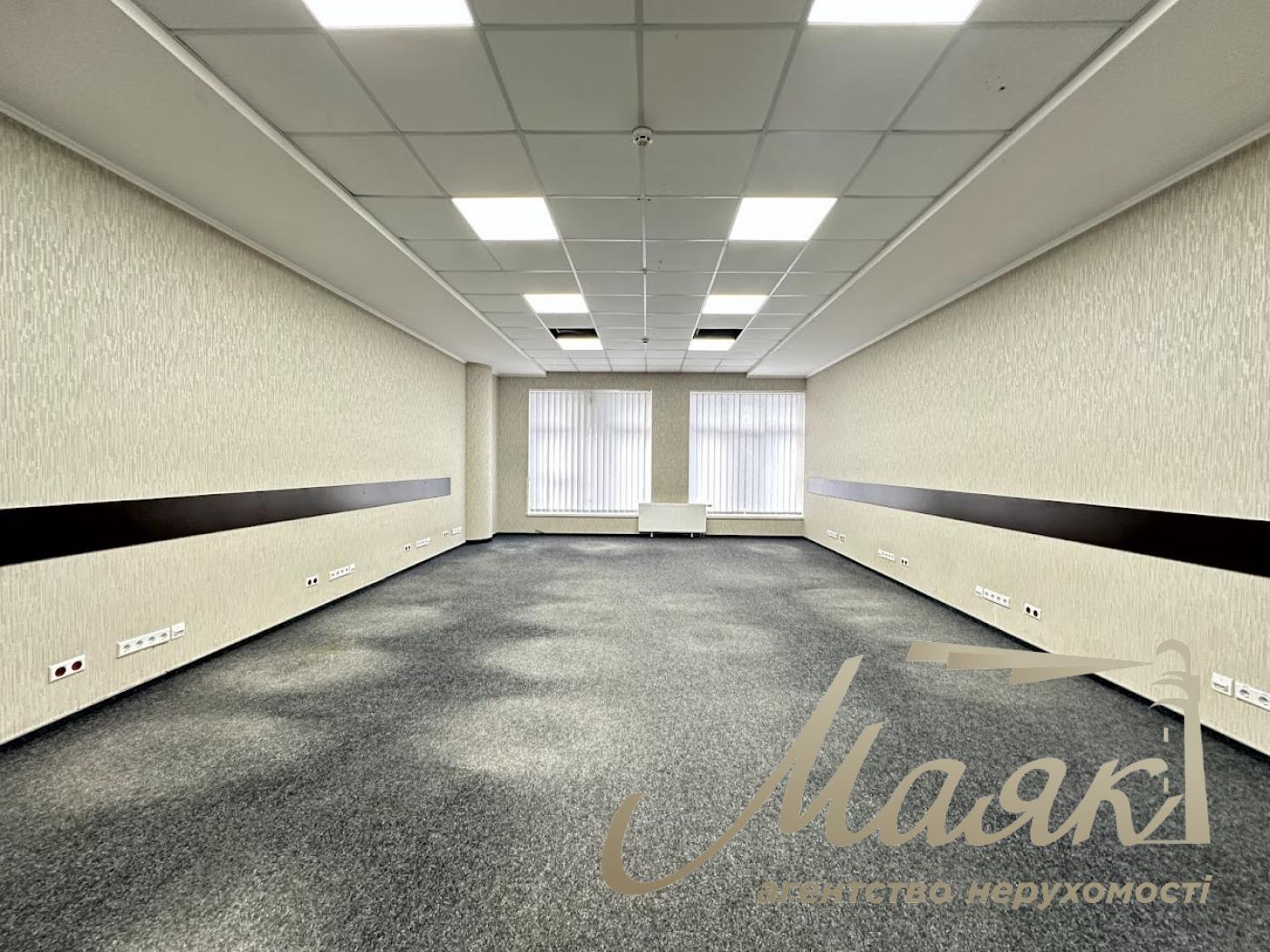 Office for rent 980m2 in BC Carnegie, Klovsky Spusk 7, Pechersky district.