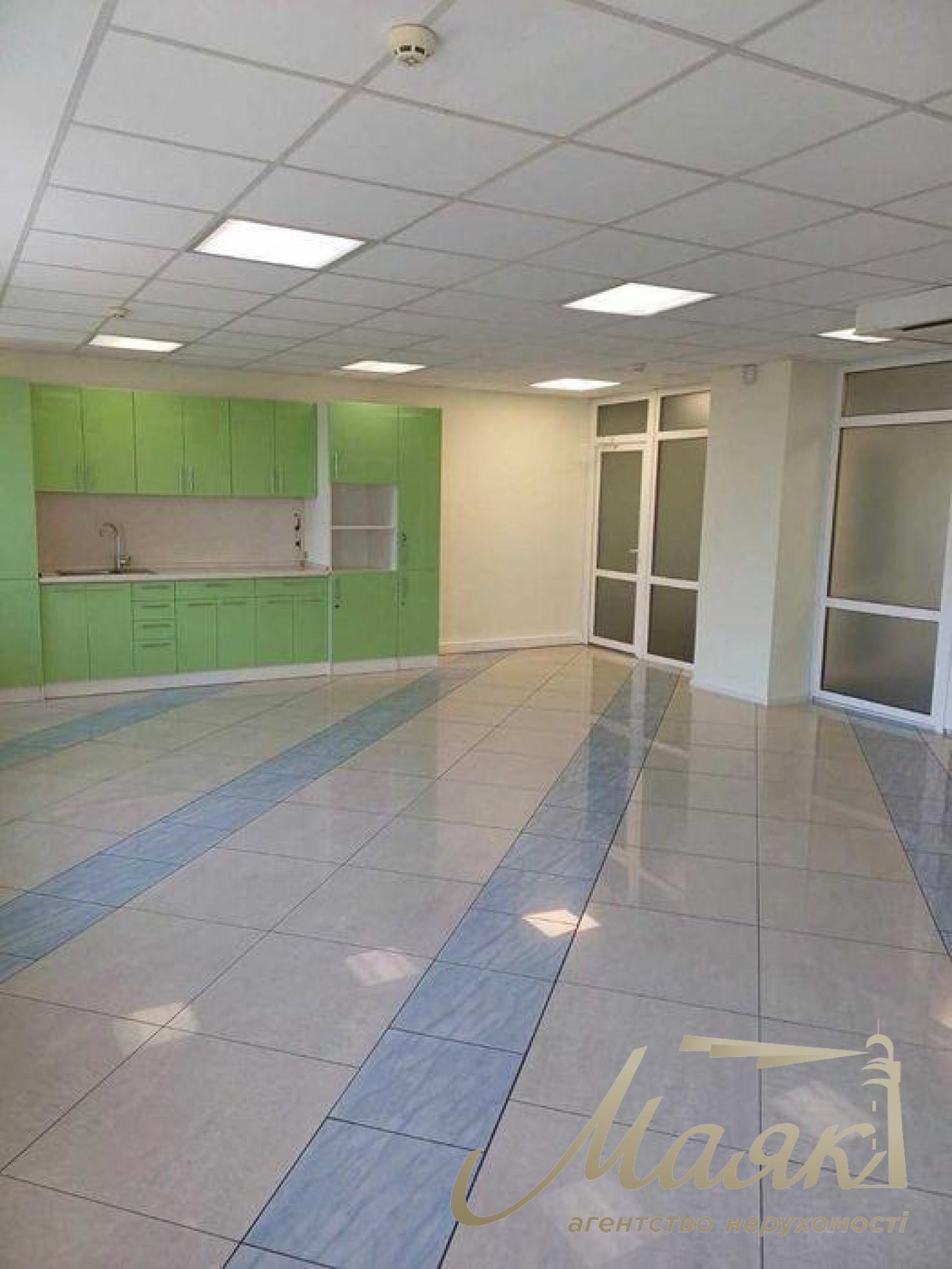Оренда офісу 450 м.кв вул. Лєскова, Печерськ