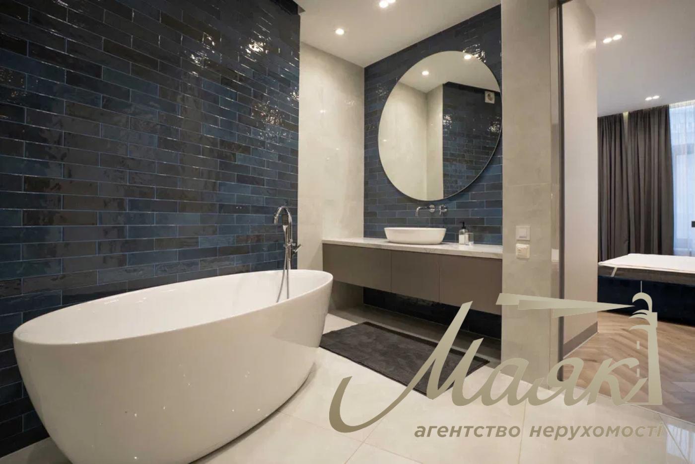 Rent 3-bedroom apartment in LCD Novopecherskie Lipki, 105 m², Pecherskiy district, Andriy Verkhoglyada (Dragomirov), 17-B., Kyiv