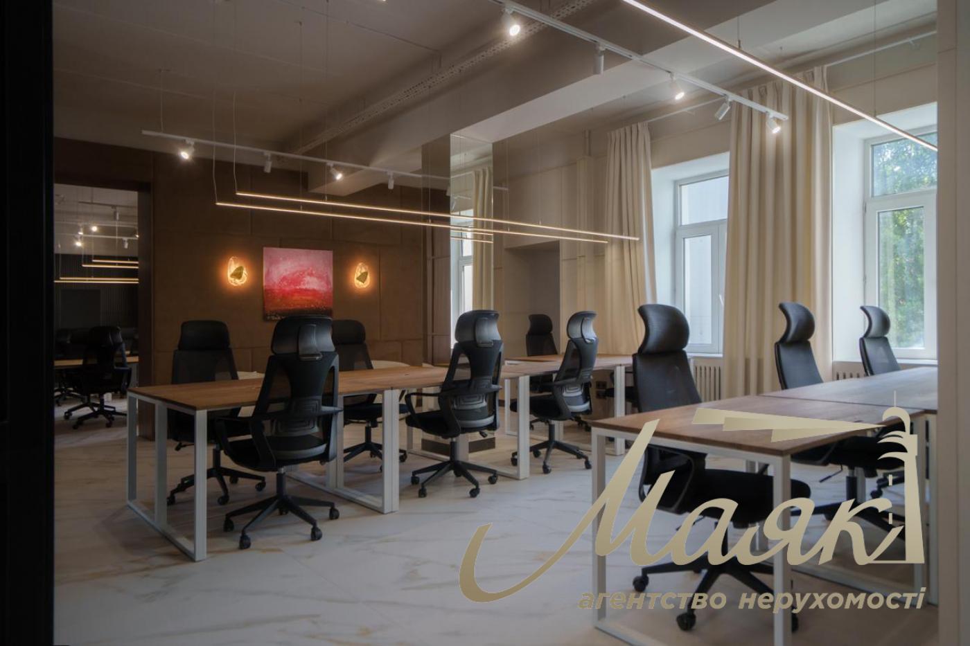 Office for rent in the Center m. Palace of Sports, Esplanadnaya str.