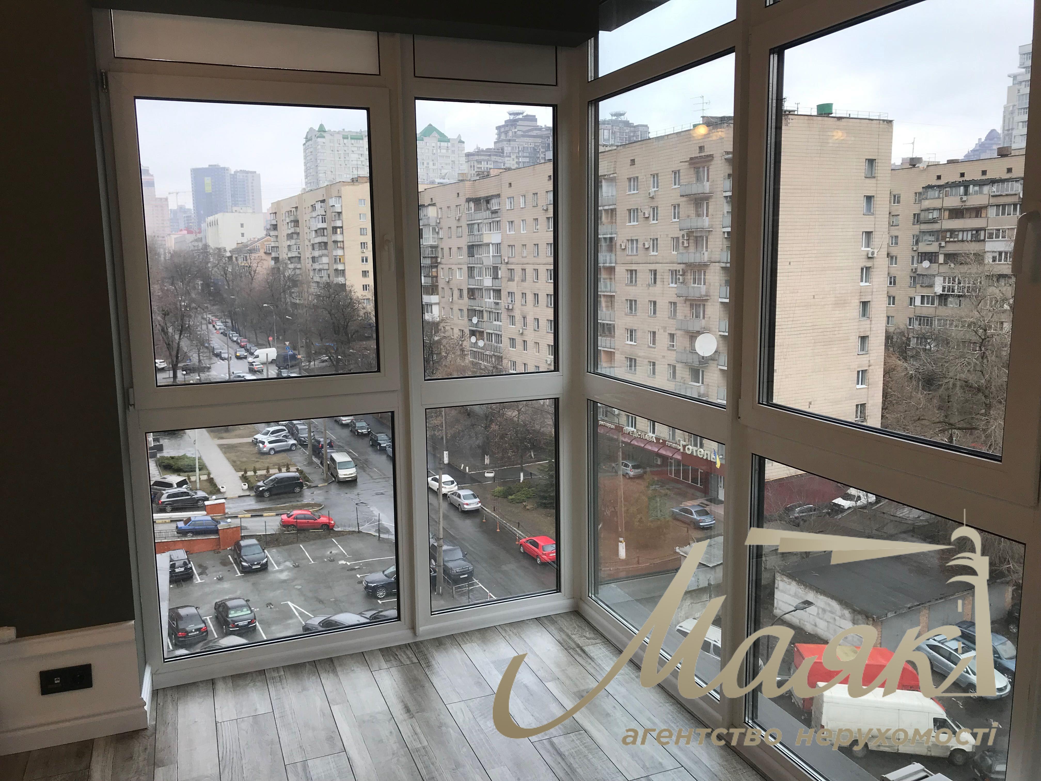 Аренда офиса 105м2 в ЖК Французский квартал 2, ул.Предславинская.