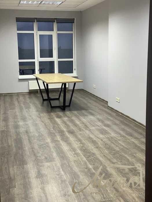 Furnished office for rent at 7 Klovsky Spusk, Pechersky District.