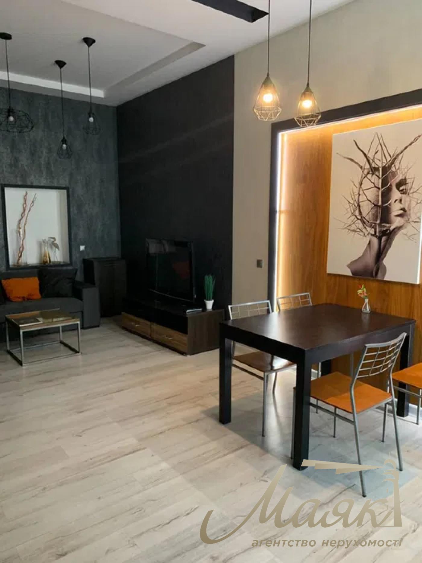 Rent 2-bedroom apartment Esplanadnaya str. 2, Gulliver, Sports Palace