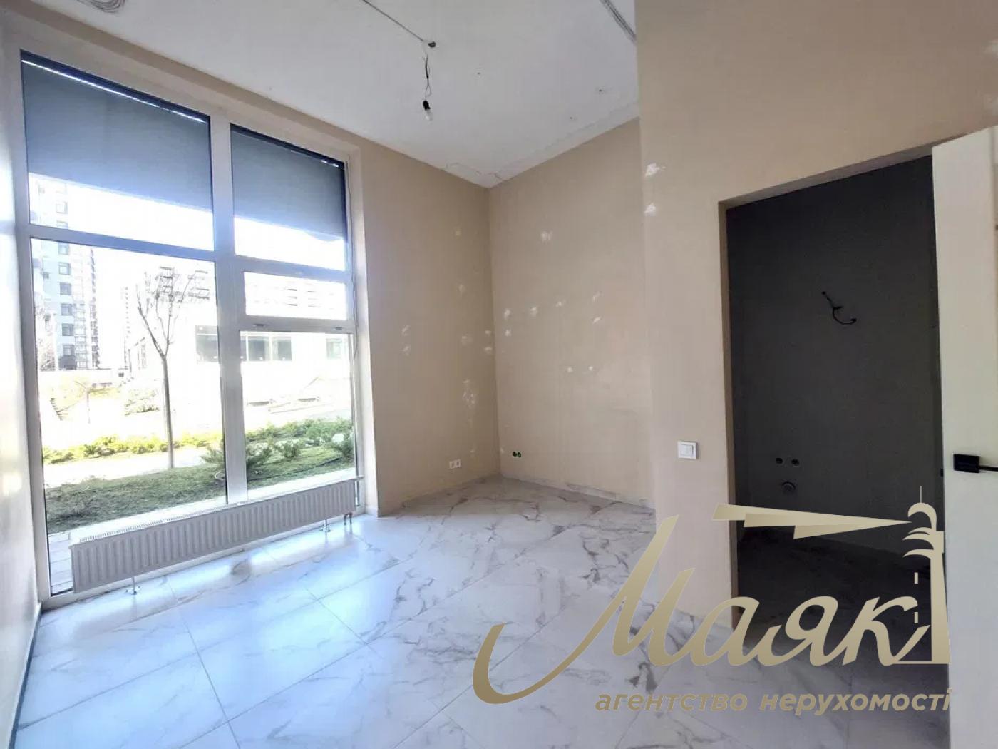 Аренда фасадного помещения 72 м.кв. ЖК Варшавский