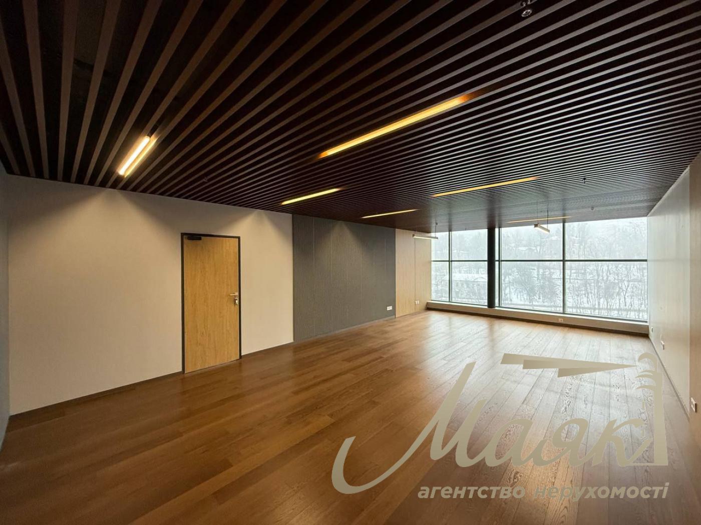 Оренда офісу 2718м2 БЦ Parus вул. Мечникова 2 Печерський район м. Палац Спорту