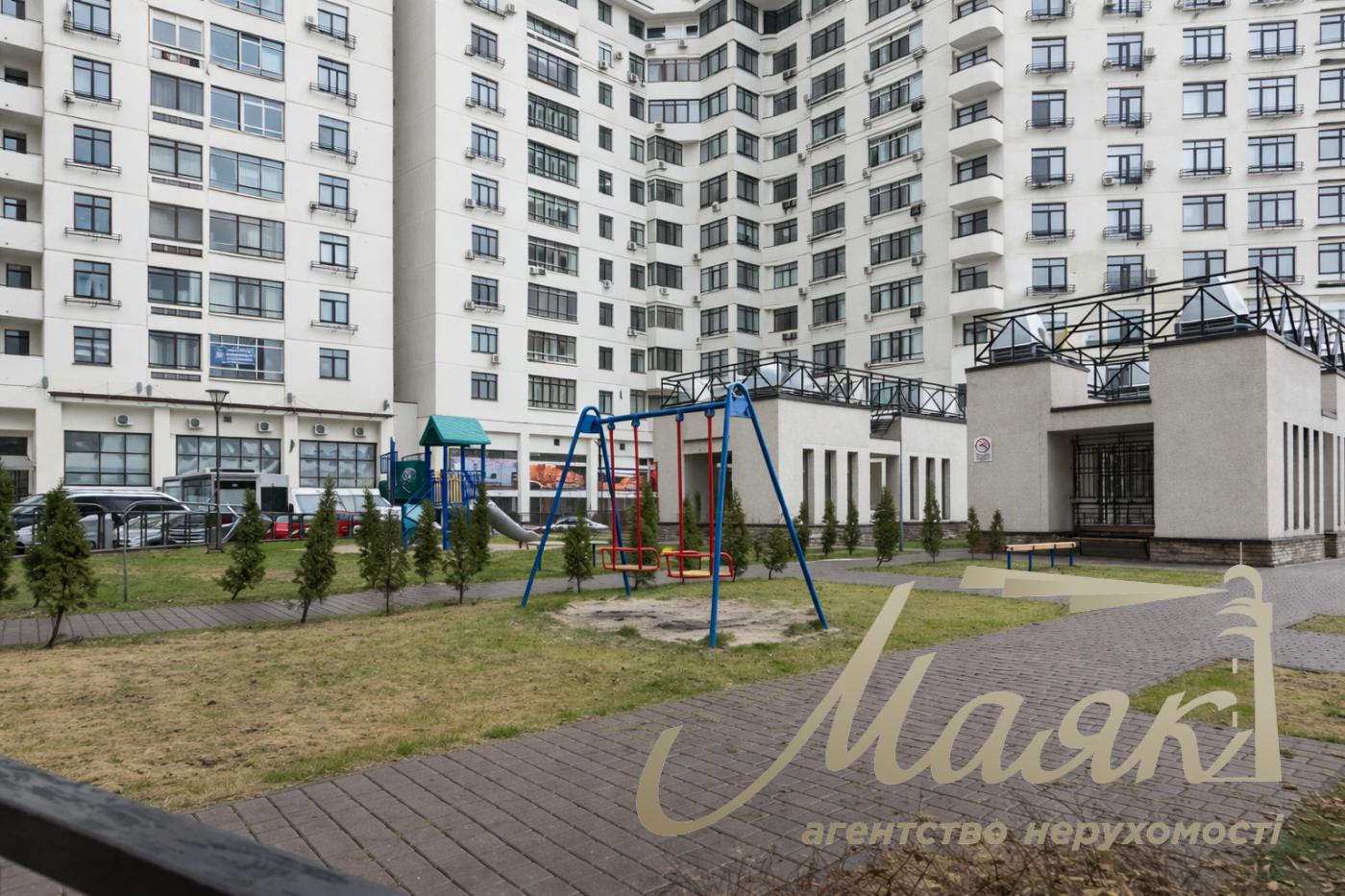 Продажа 3-комнатной квартиры, 144м², ЖК Панорама на Печерске, Печерский район, Киев