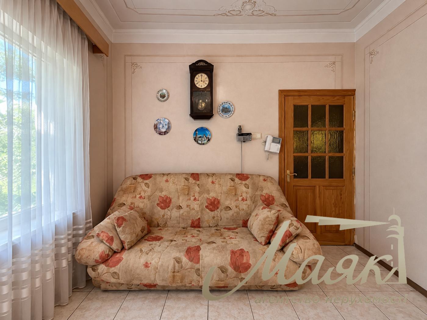 For rent: a two-story house in the town of Kozin/Koncha-Zaspa—207.9 m², 18.55 sotok, Anatoliy Solovyanenko Street, Obukhov direction, Kyiv Oblast.