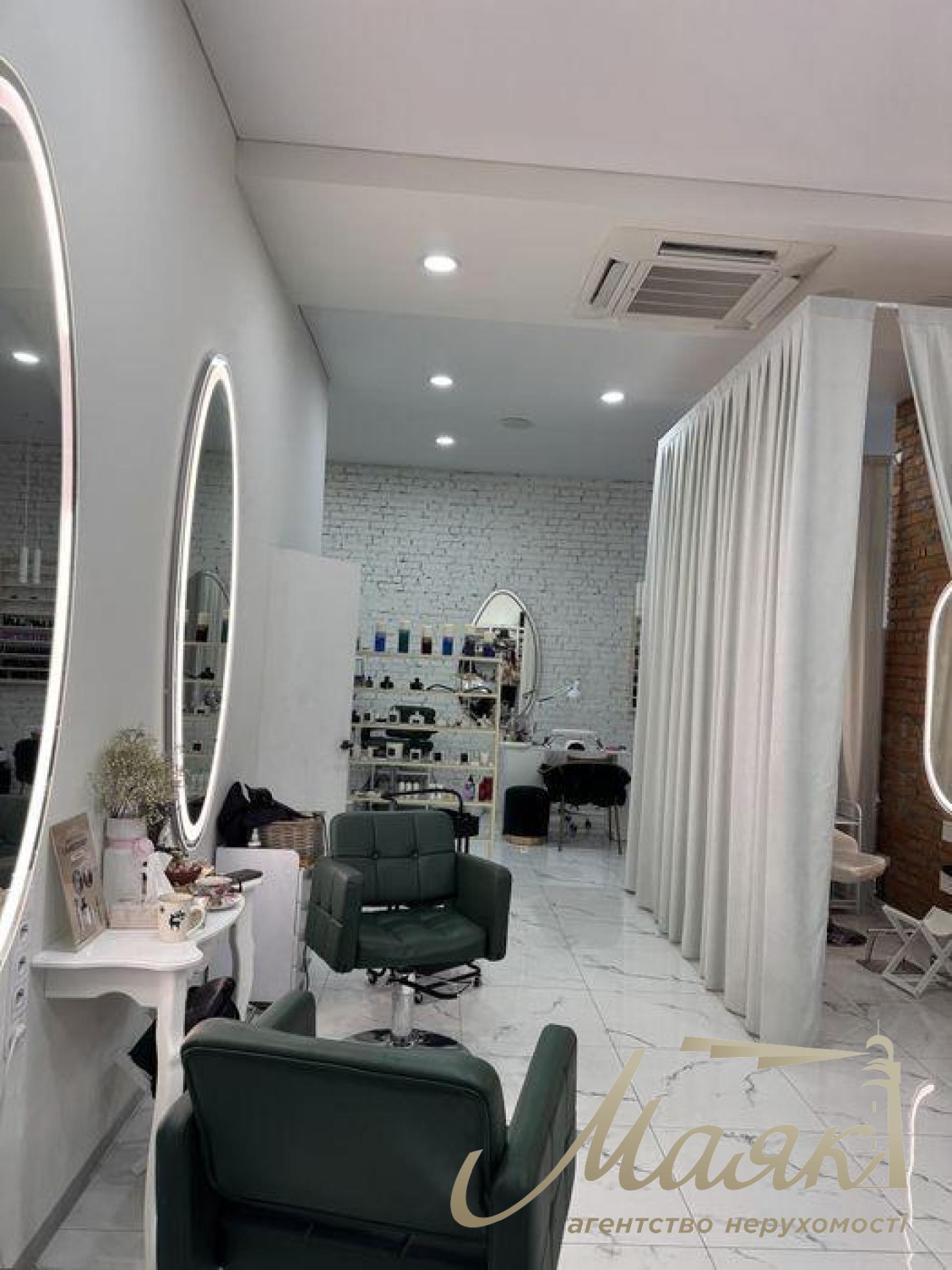 Оренда комерційного приміщення ЖК Бульвар Фонтанів, вул. Саперне поле