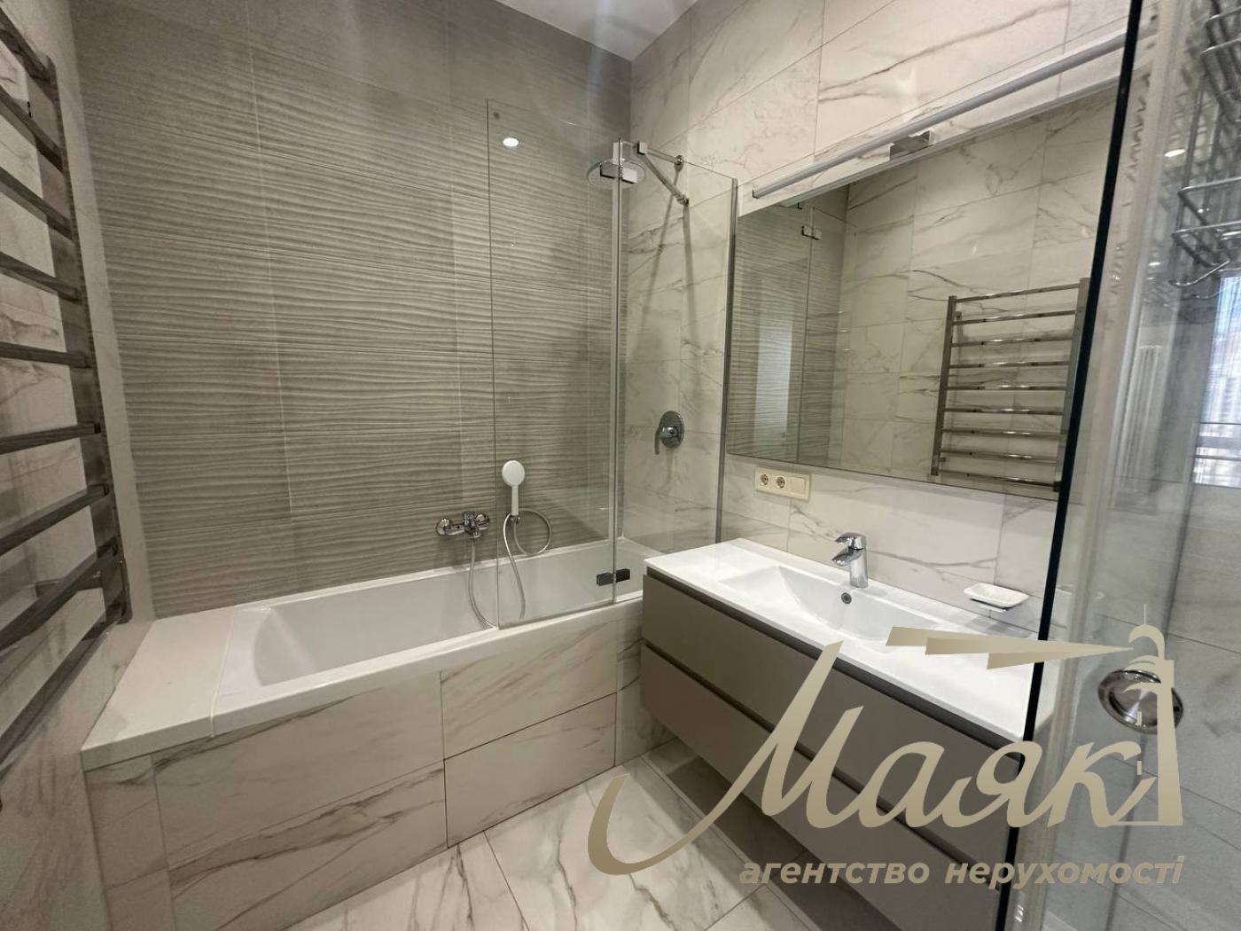 Оренда 2-кімнатної квартири площею 63 м² у ЖК «Atlantic Residences», вул. Антоновича, 118, станція метро «Палац України».