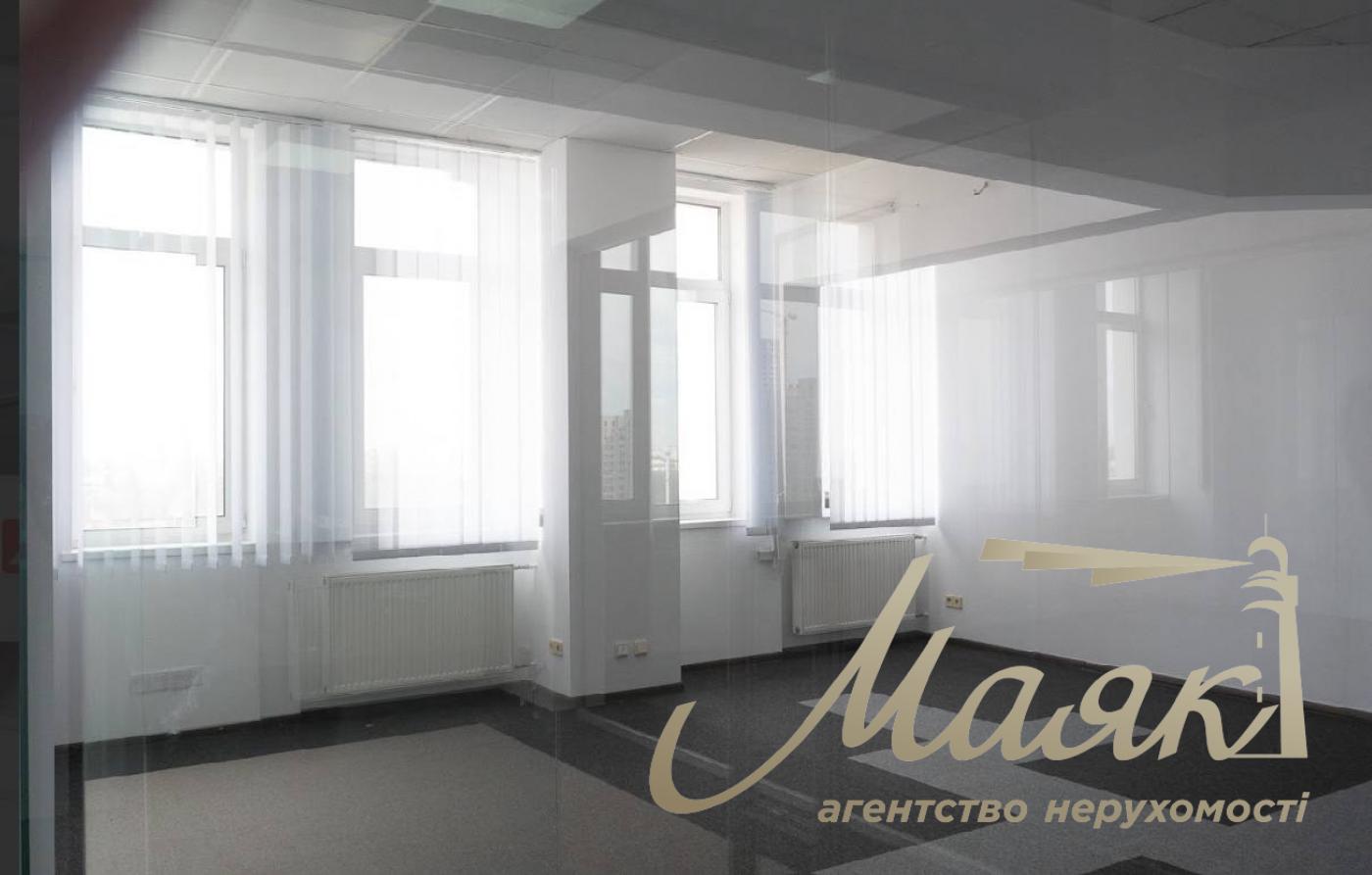 Office for rent 173m2, BC Satellite