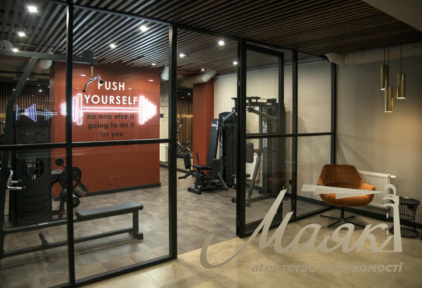 Commercial space for rent (643 m²) in the Infinity Business Center, Saksaganskogo Street, Downtown, Kyiv