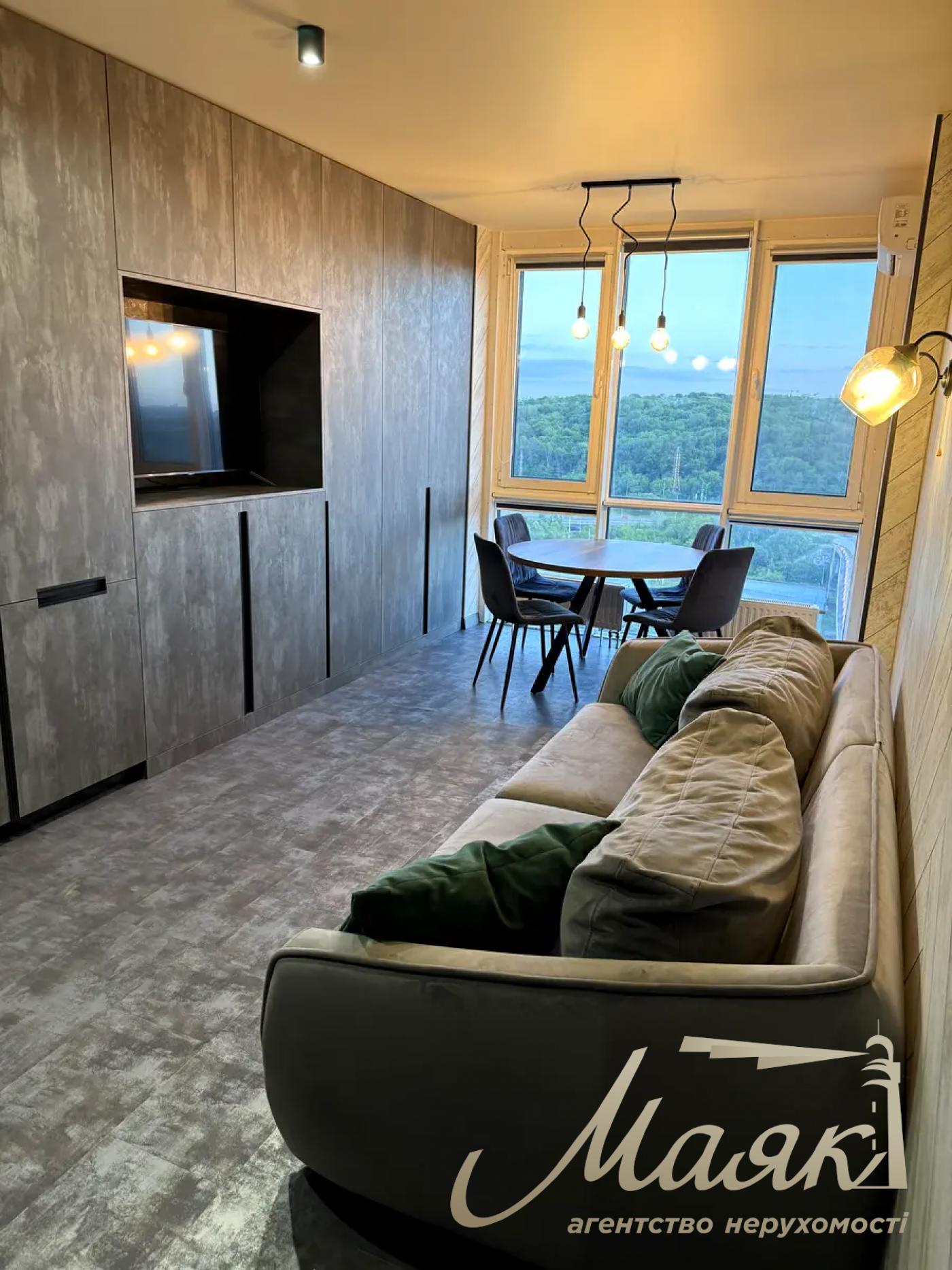 Аренда 2 к квартиры 53 м², ул. Михаила Бойчука, ЖК Новопечерська Вежа, Печерськ