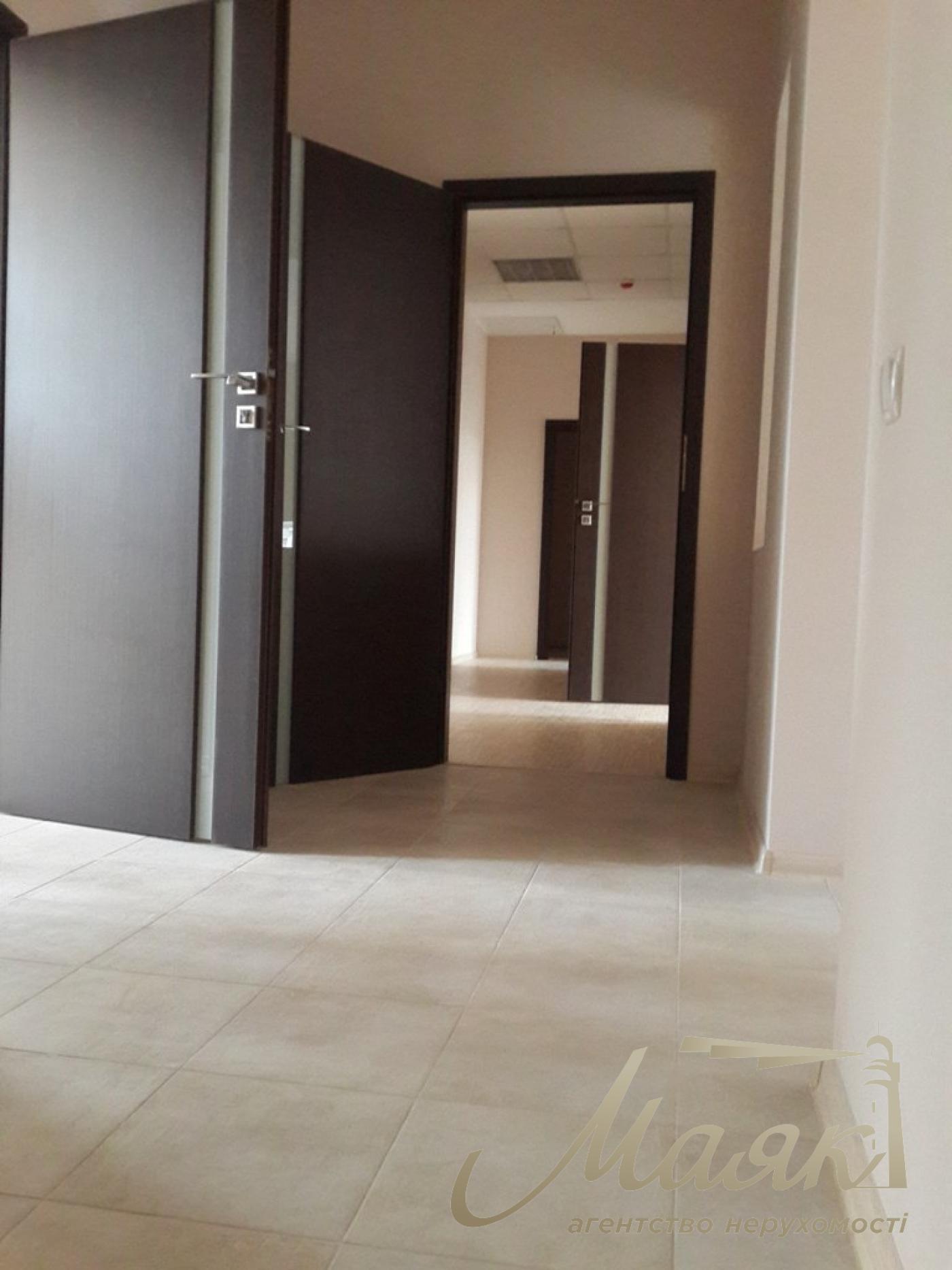 Продаж окремої будівлі в центрі Києва, вул. Шота Руставелі