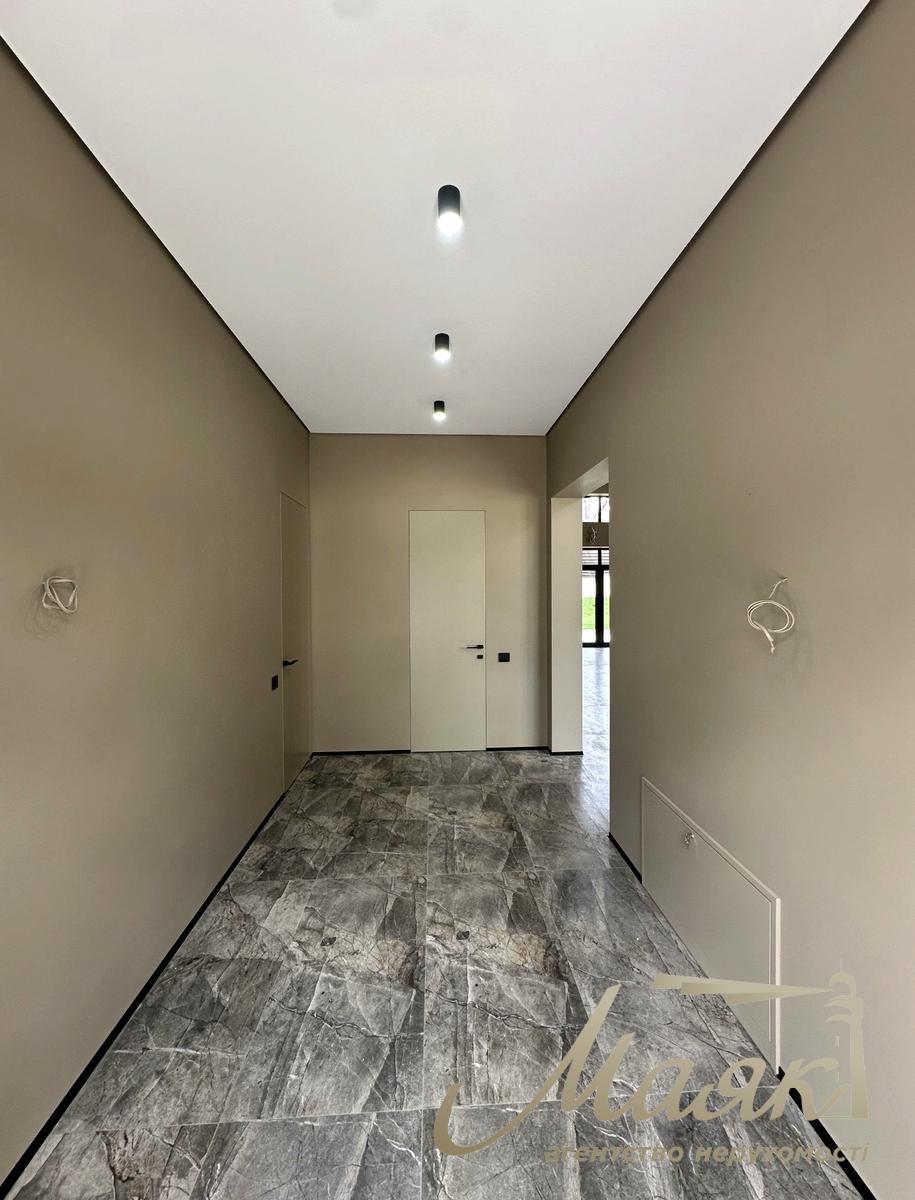 Продаж сучасного будинку 172м2 у закритому КМ Лісники, поруч ліс