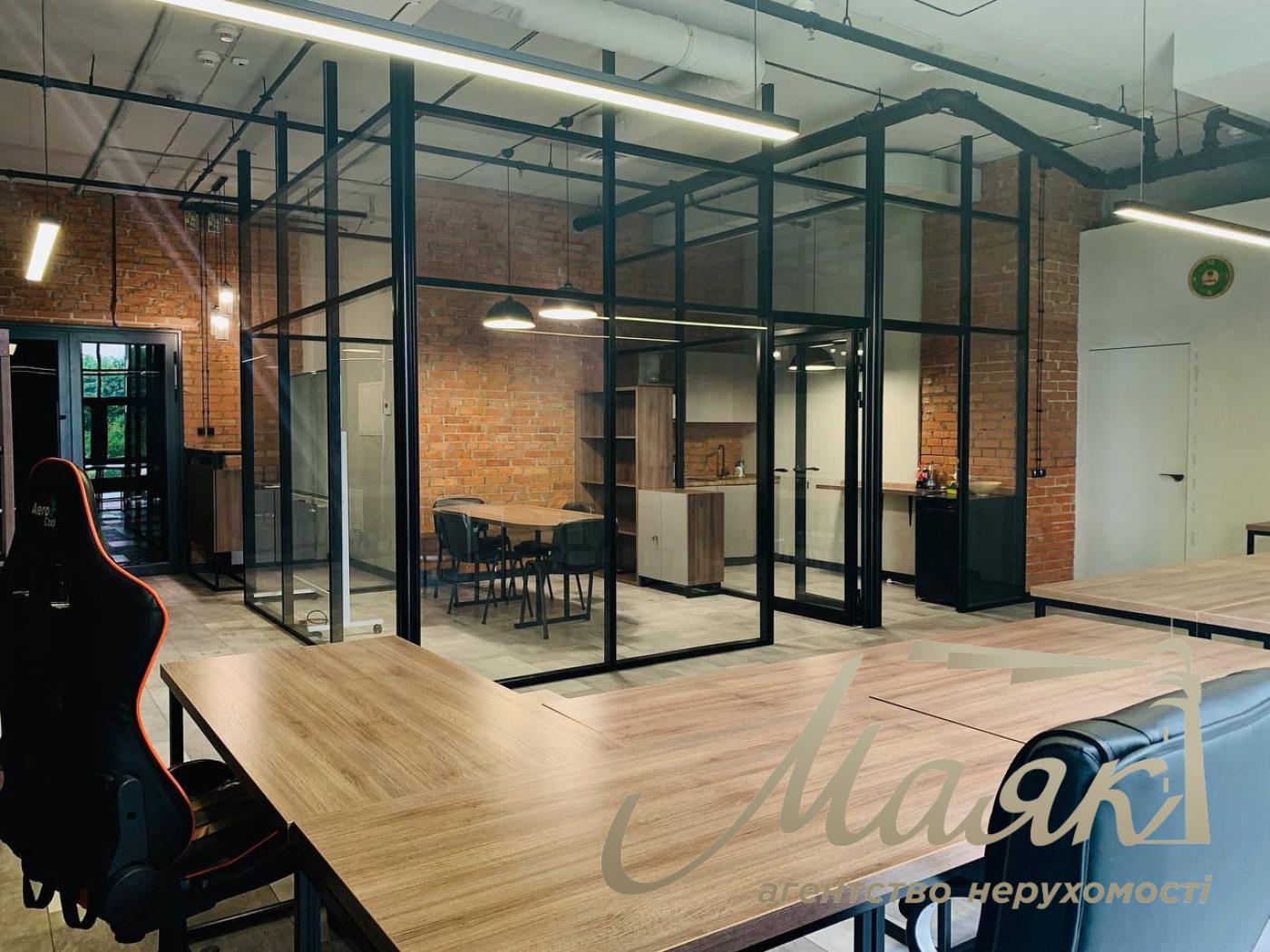 Office for rent in Park Avenue Residential Complex, Goloseevsky district